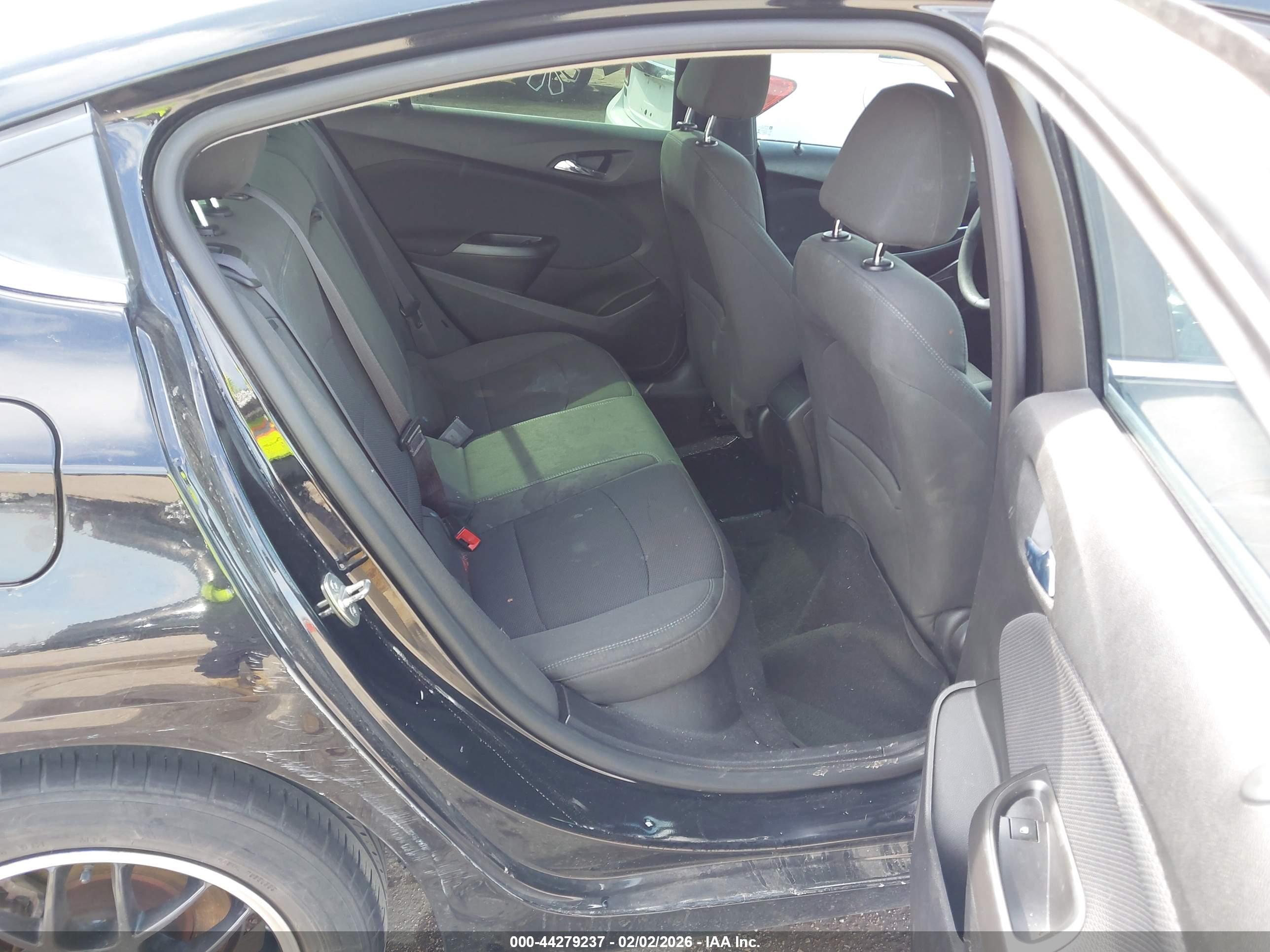 CHEVROLET CRUZE image 8