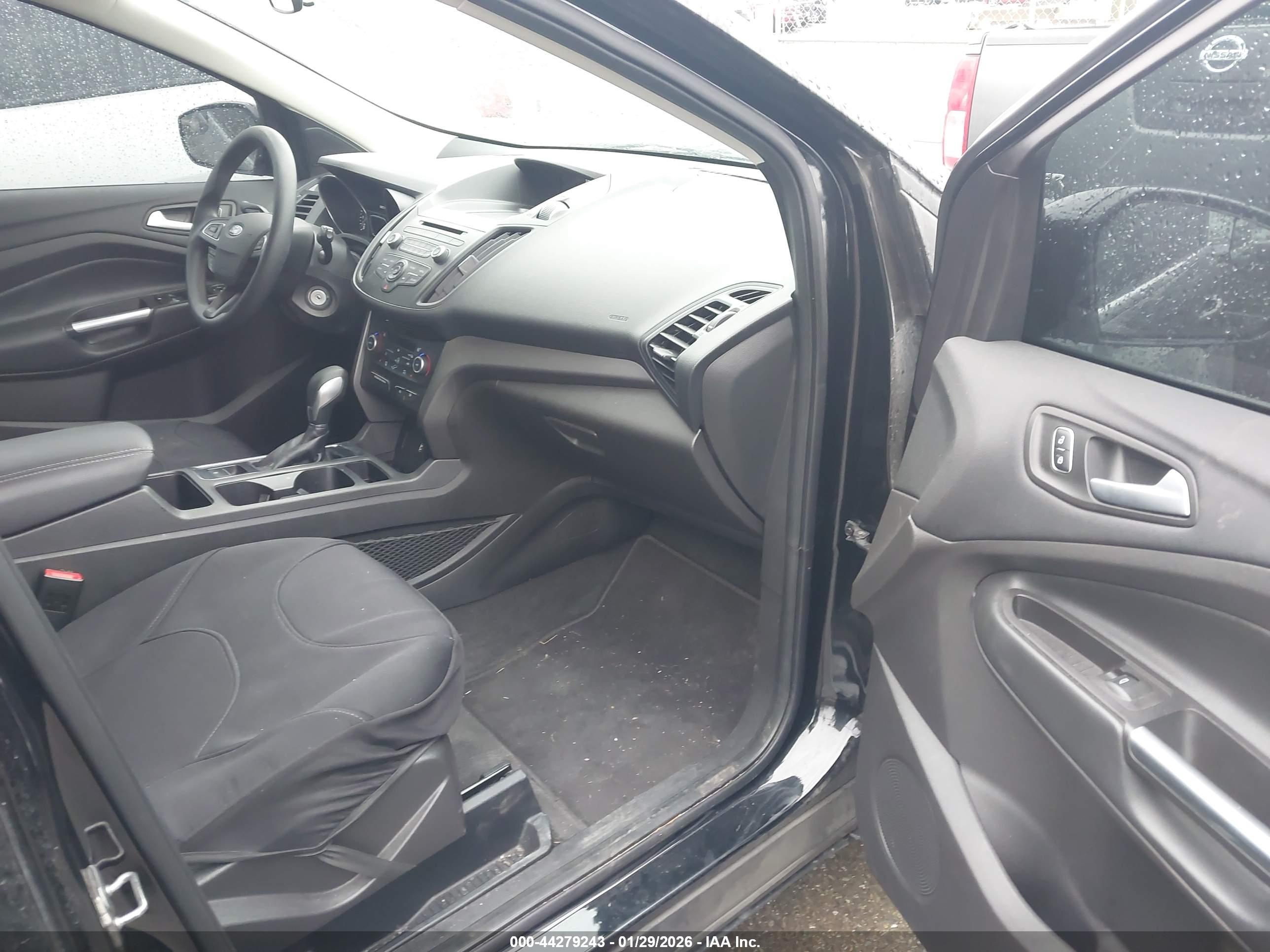 FORD ESCAPE image 5