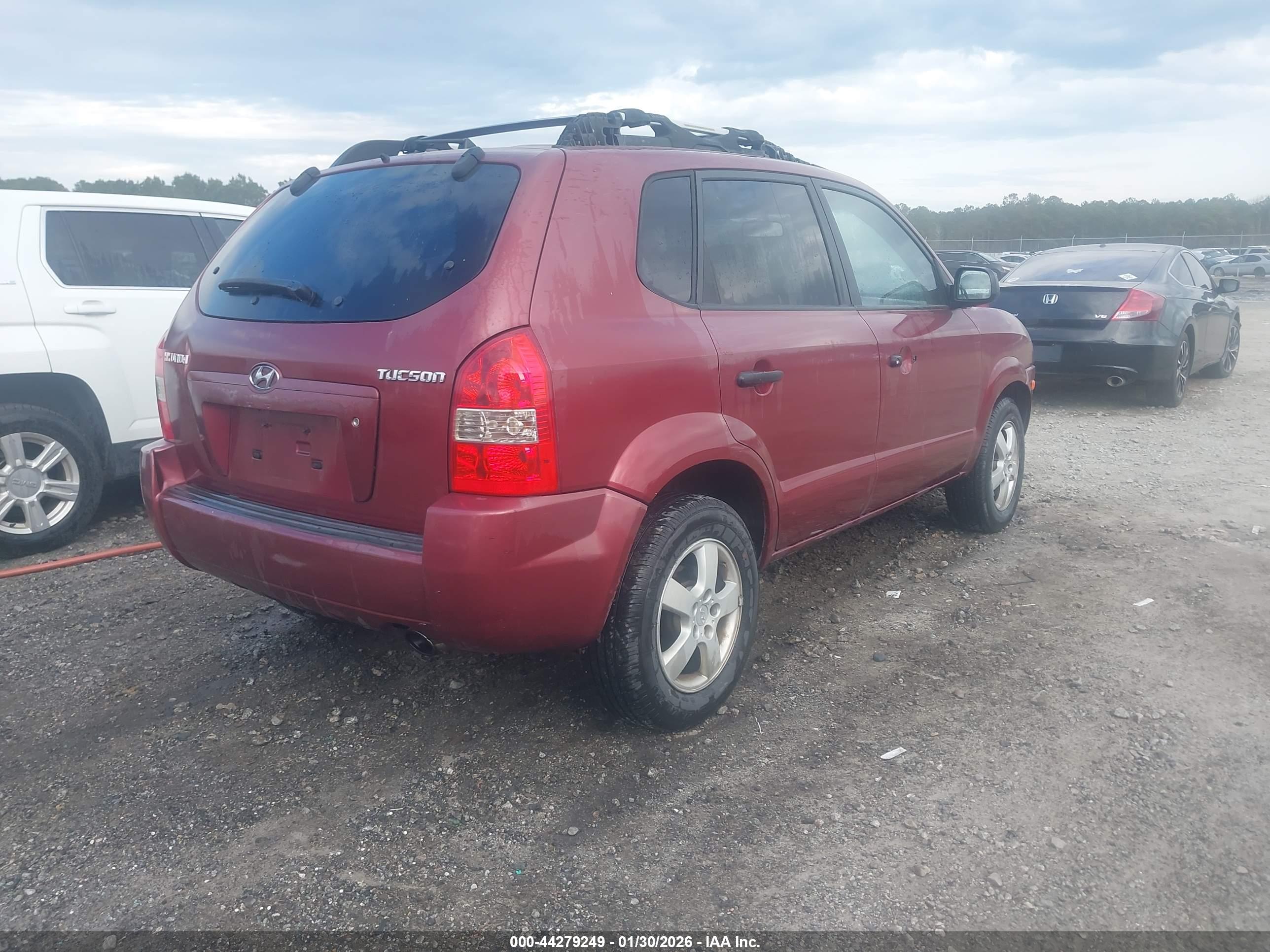 HYUNDAI TUCSON image 4