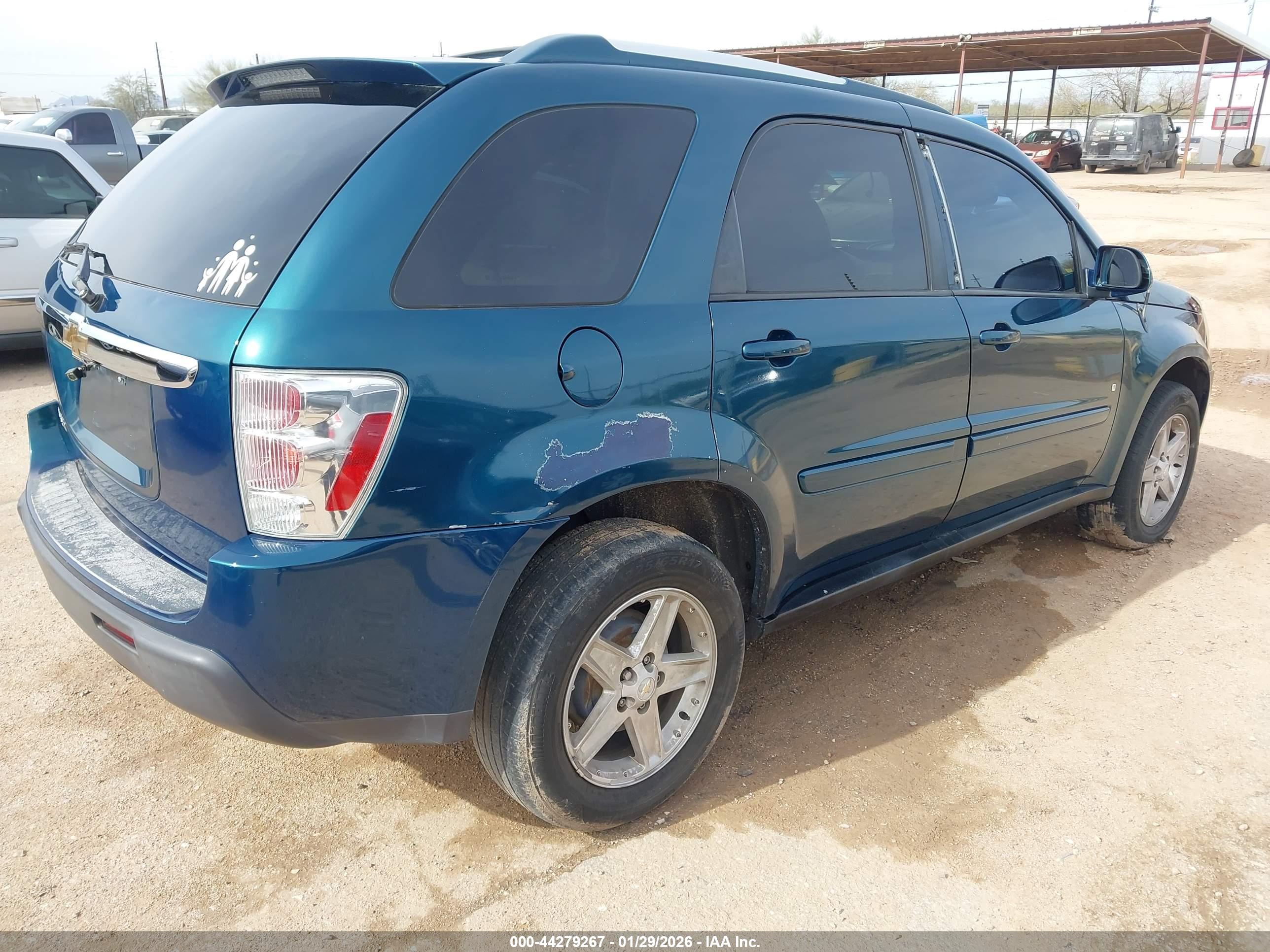 CHEVROLET EQUINOX image 4