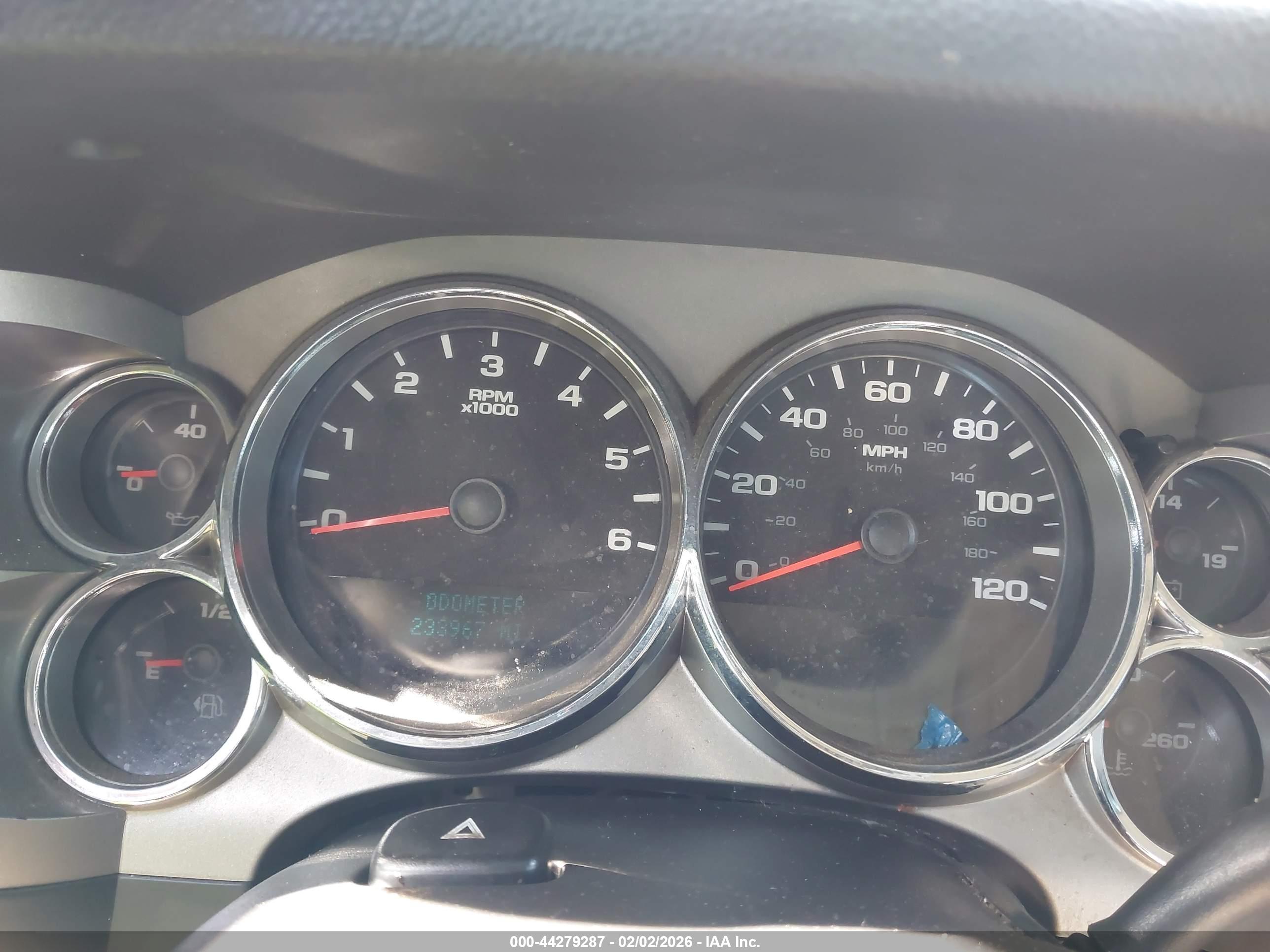 GMC SIERRA image 7