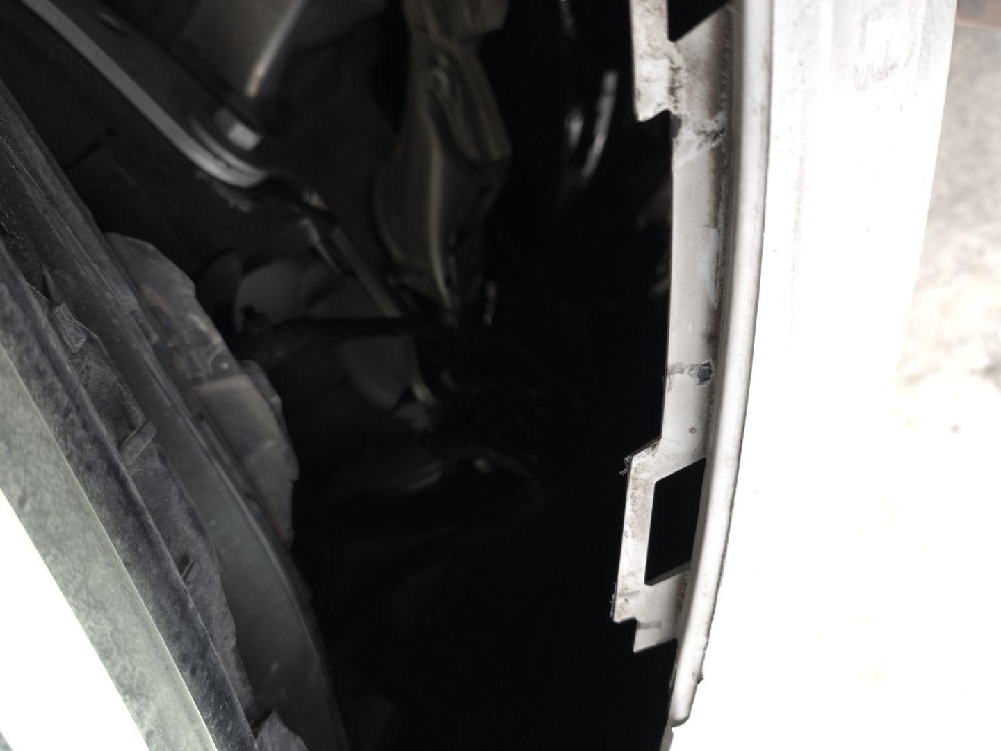 CHRYSLER PACIFICA image 2