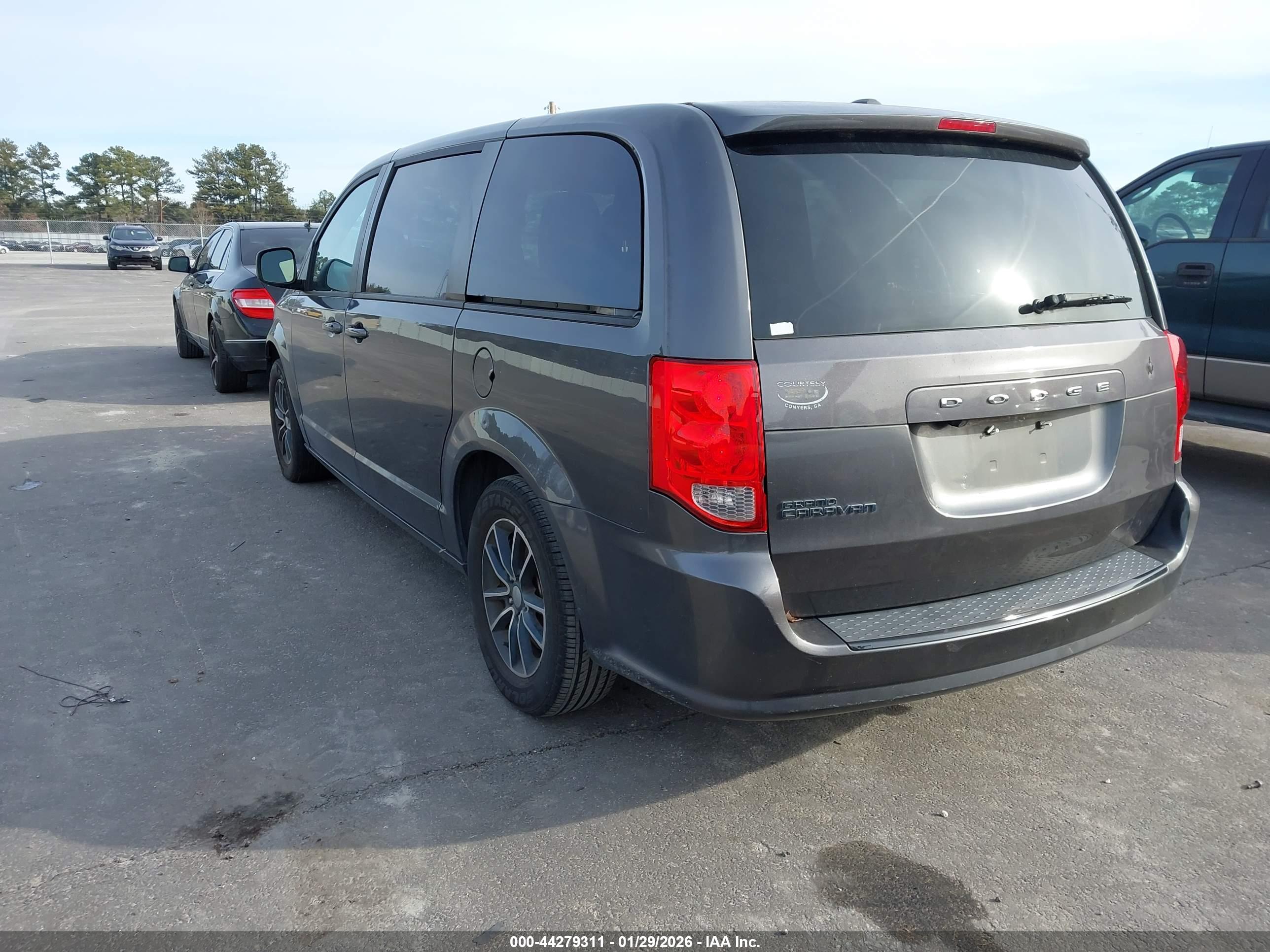 DODGE GRAND image 3