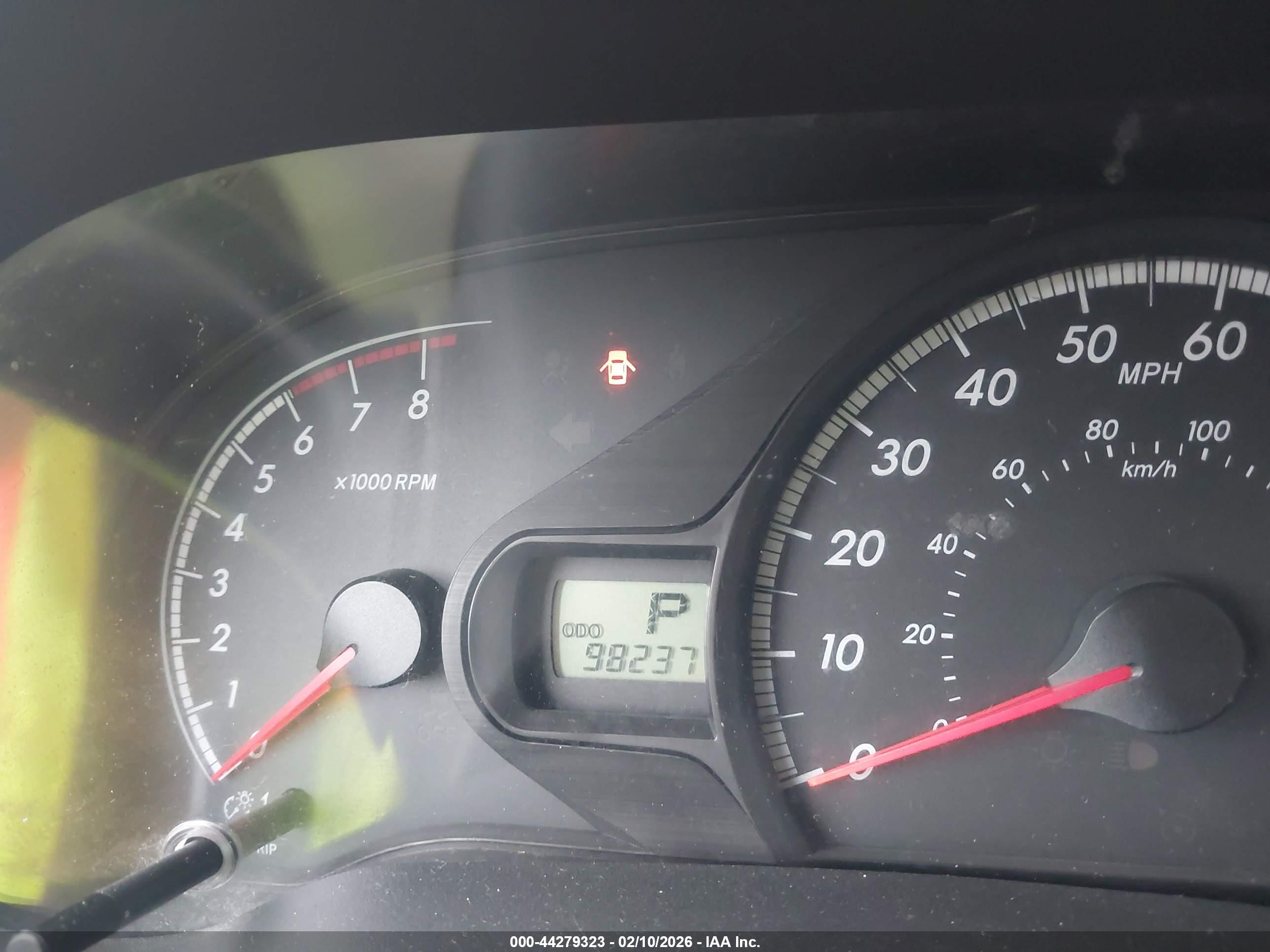 TOYOTA SIENNA image 7