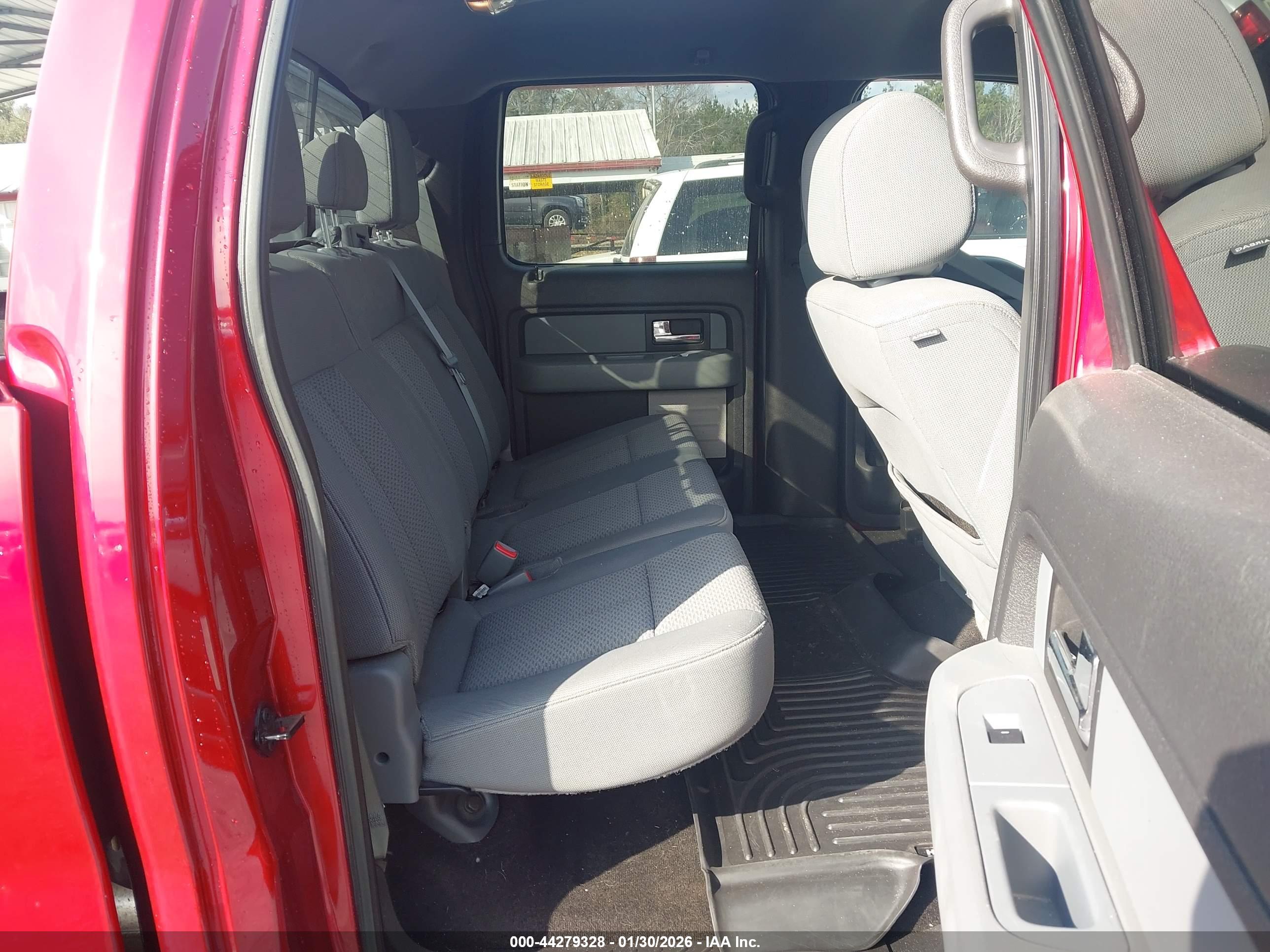 FORD F-150 image 8