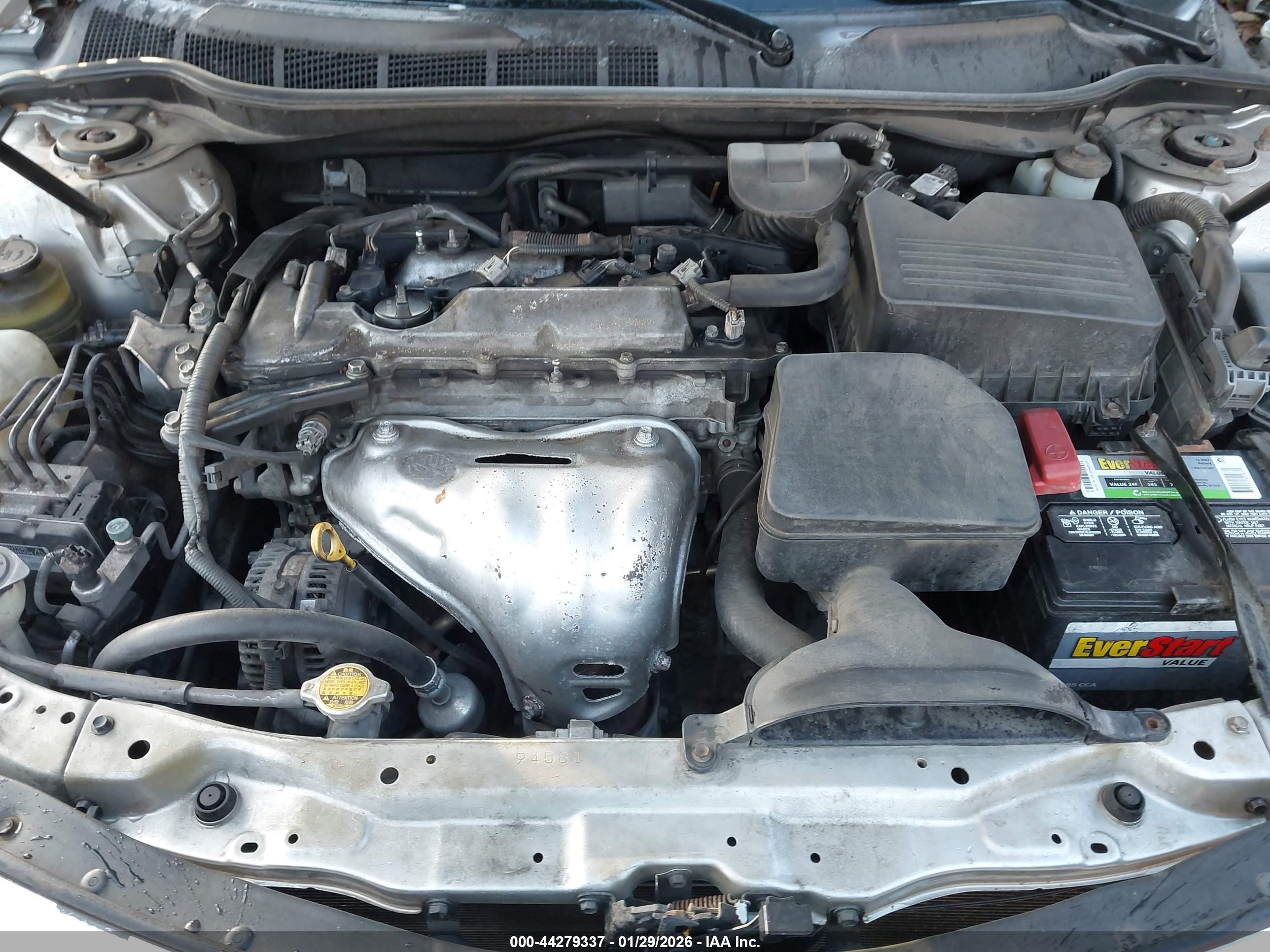 TOYOTA CAMRY image 10