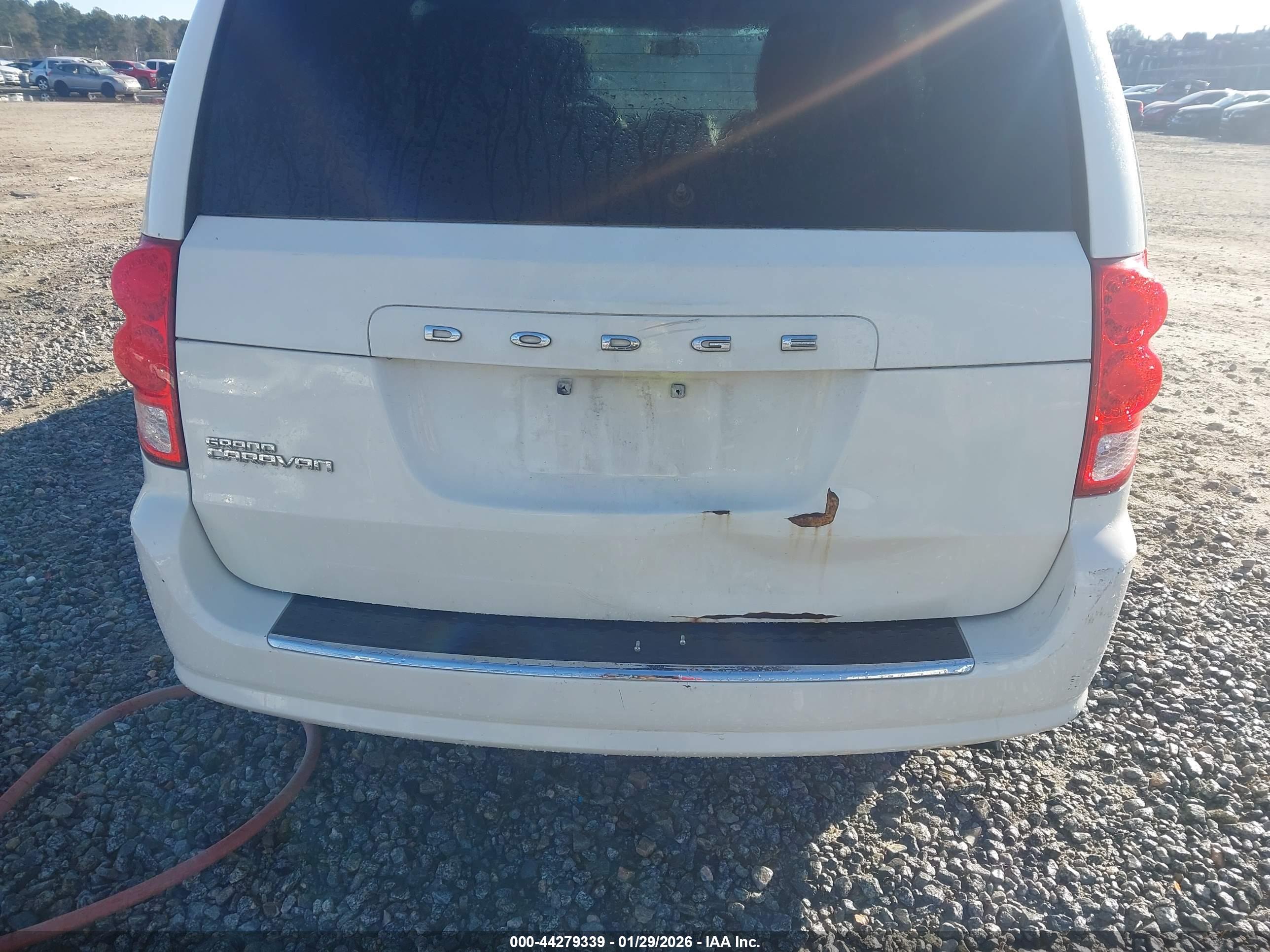 DODGE GRAND image 6