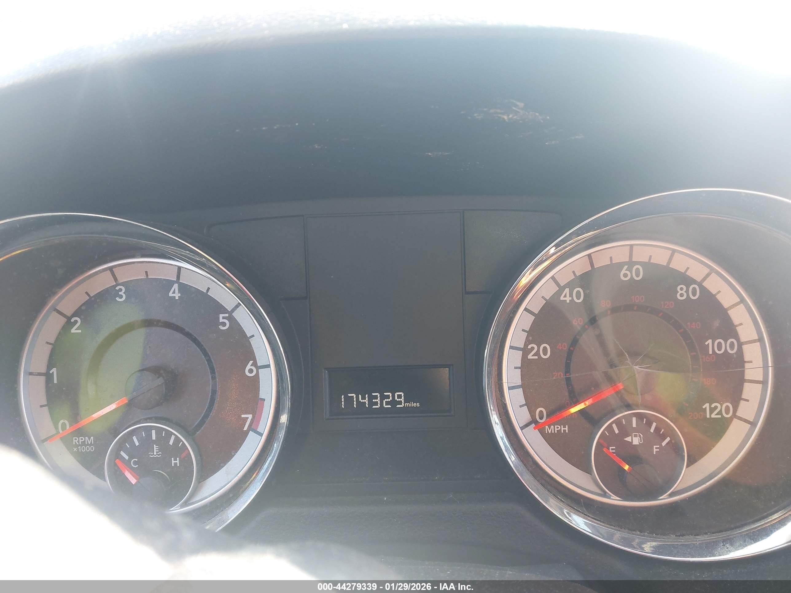 DODGE GRAND image 7