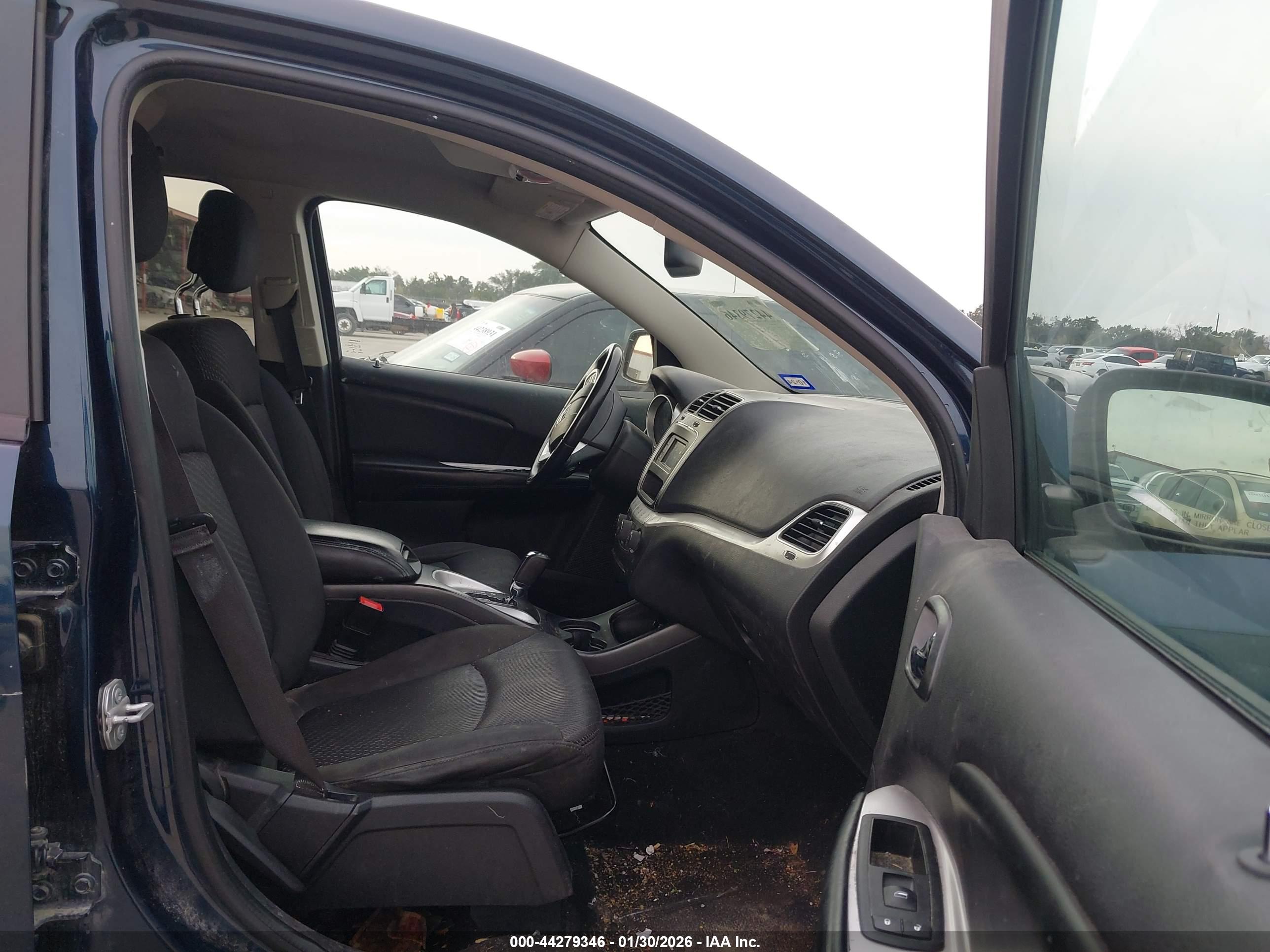 DODGE JOURNEY image 5