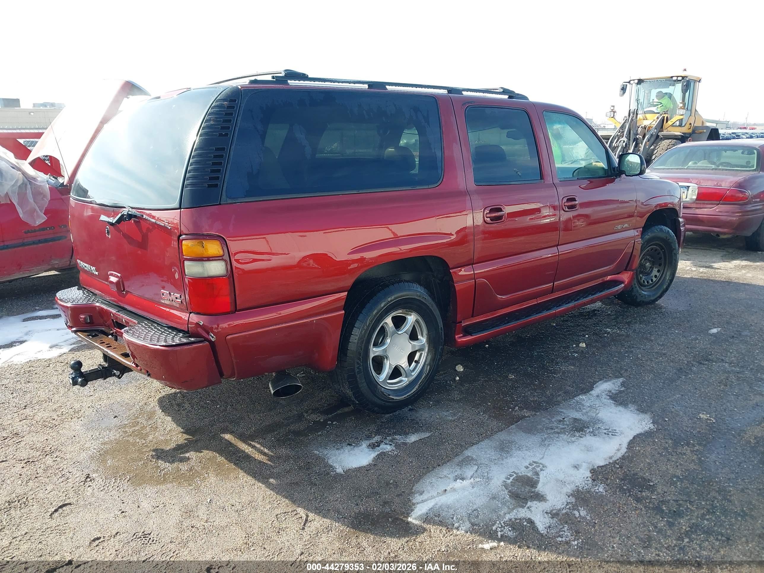 GMC YUKON image 4