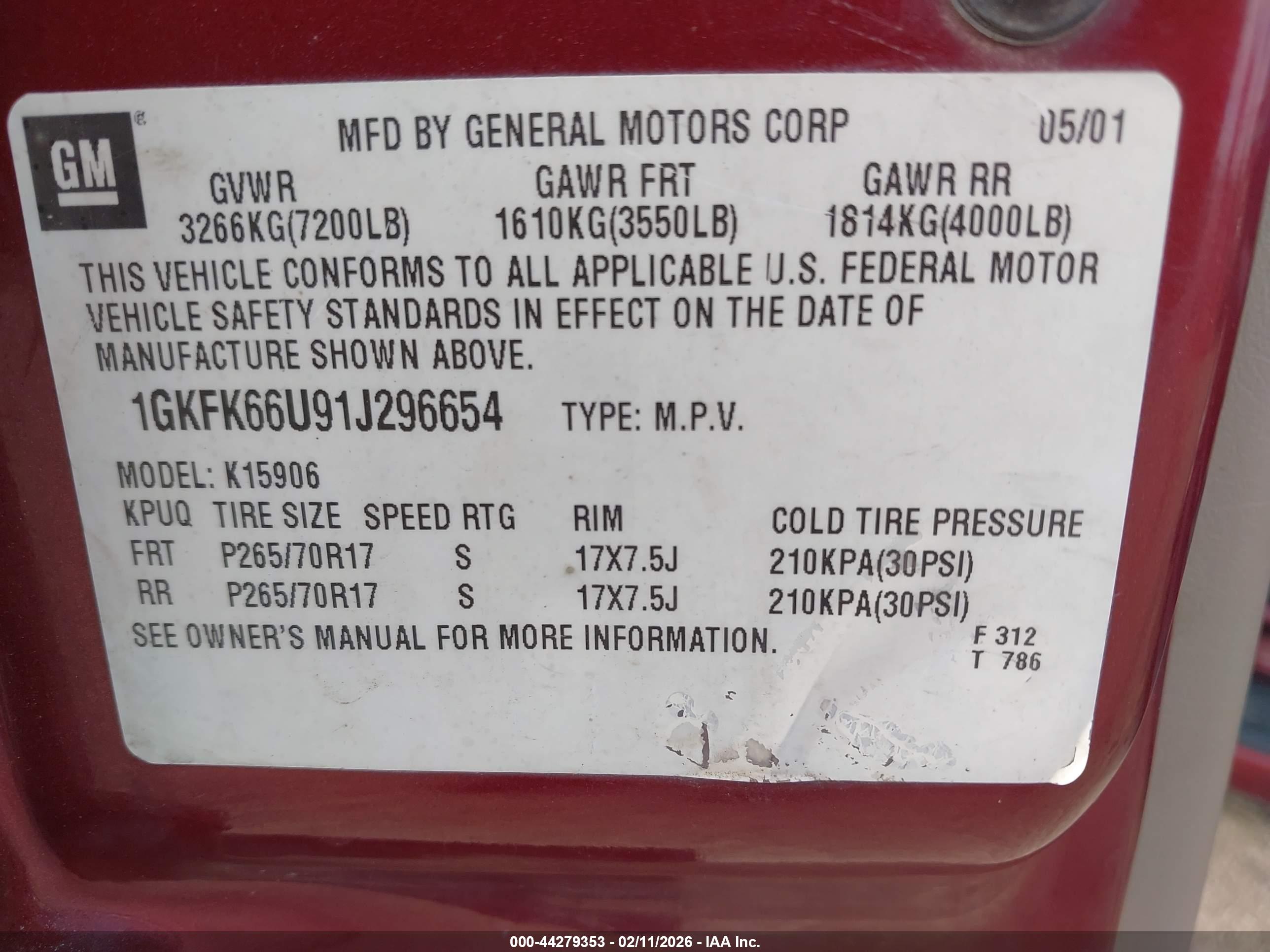GMC YUKON image 9