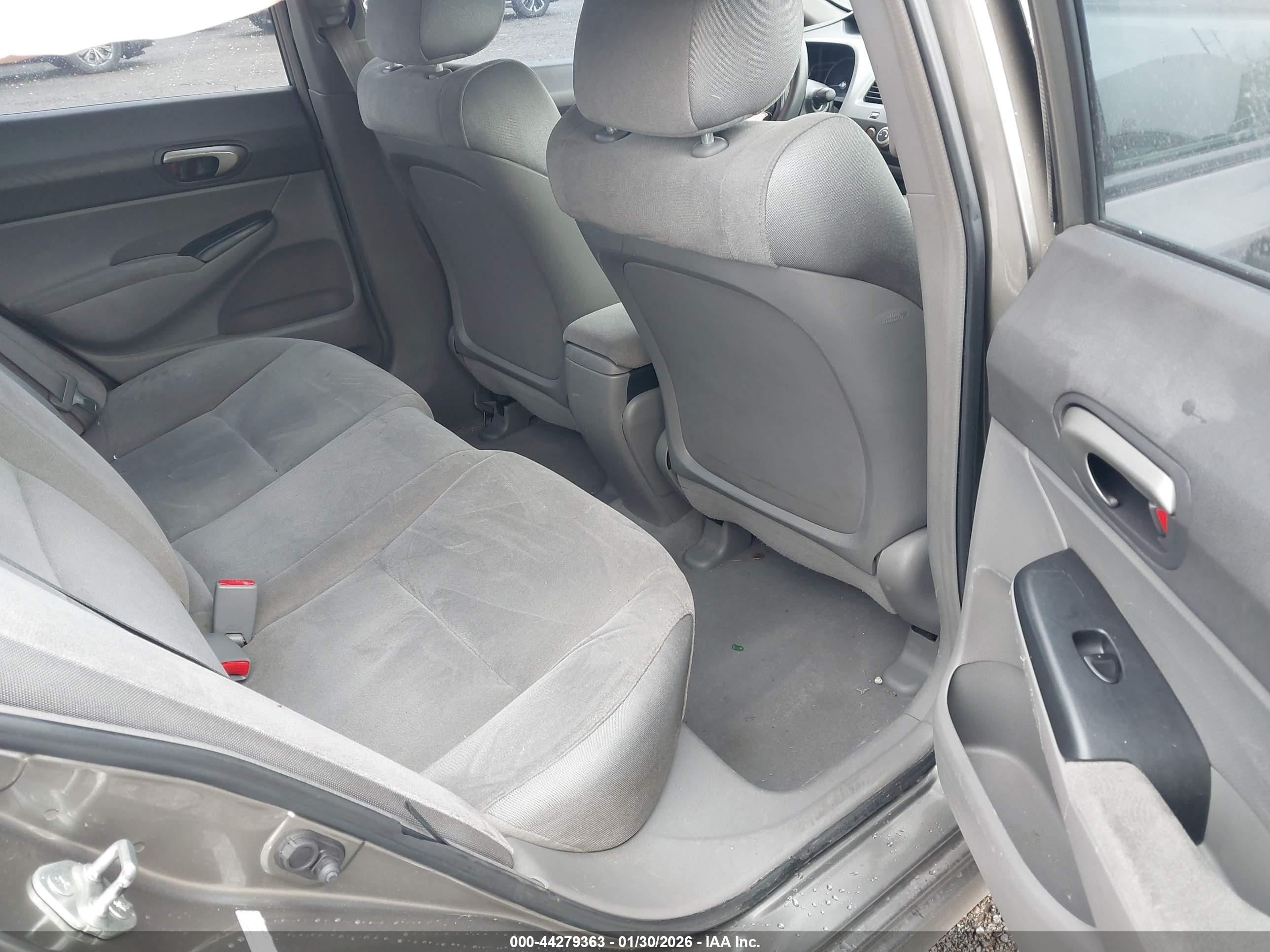HONDA CIVIC image 8