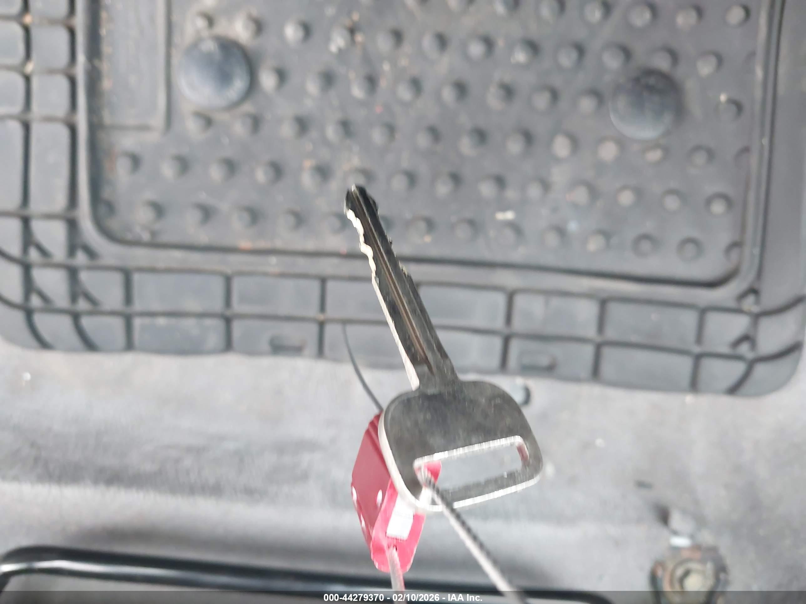 TOYOTA COROLLA image 11