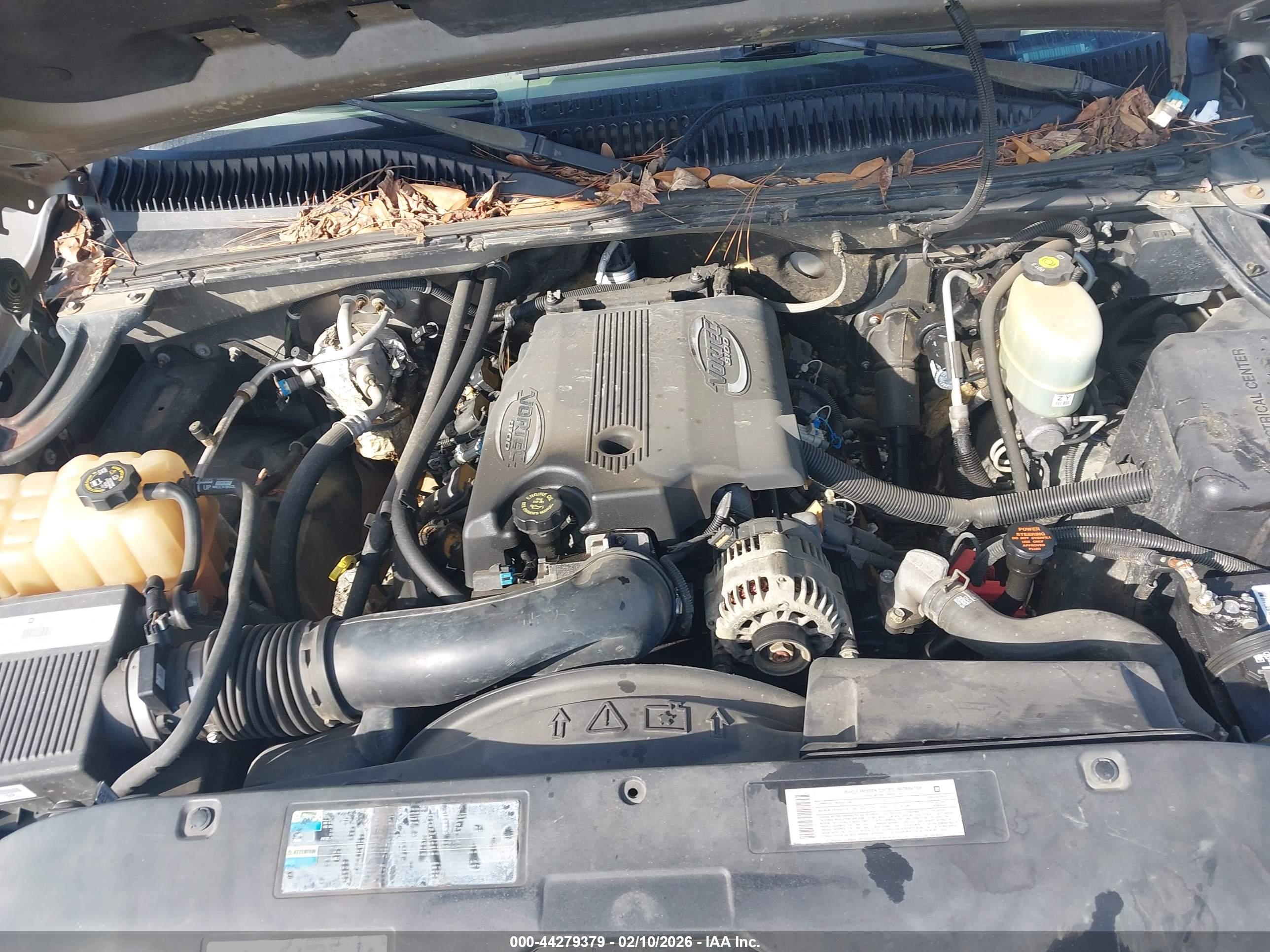 CHEVROLET SILVERADO image 10