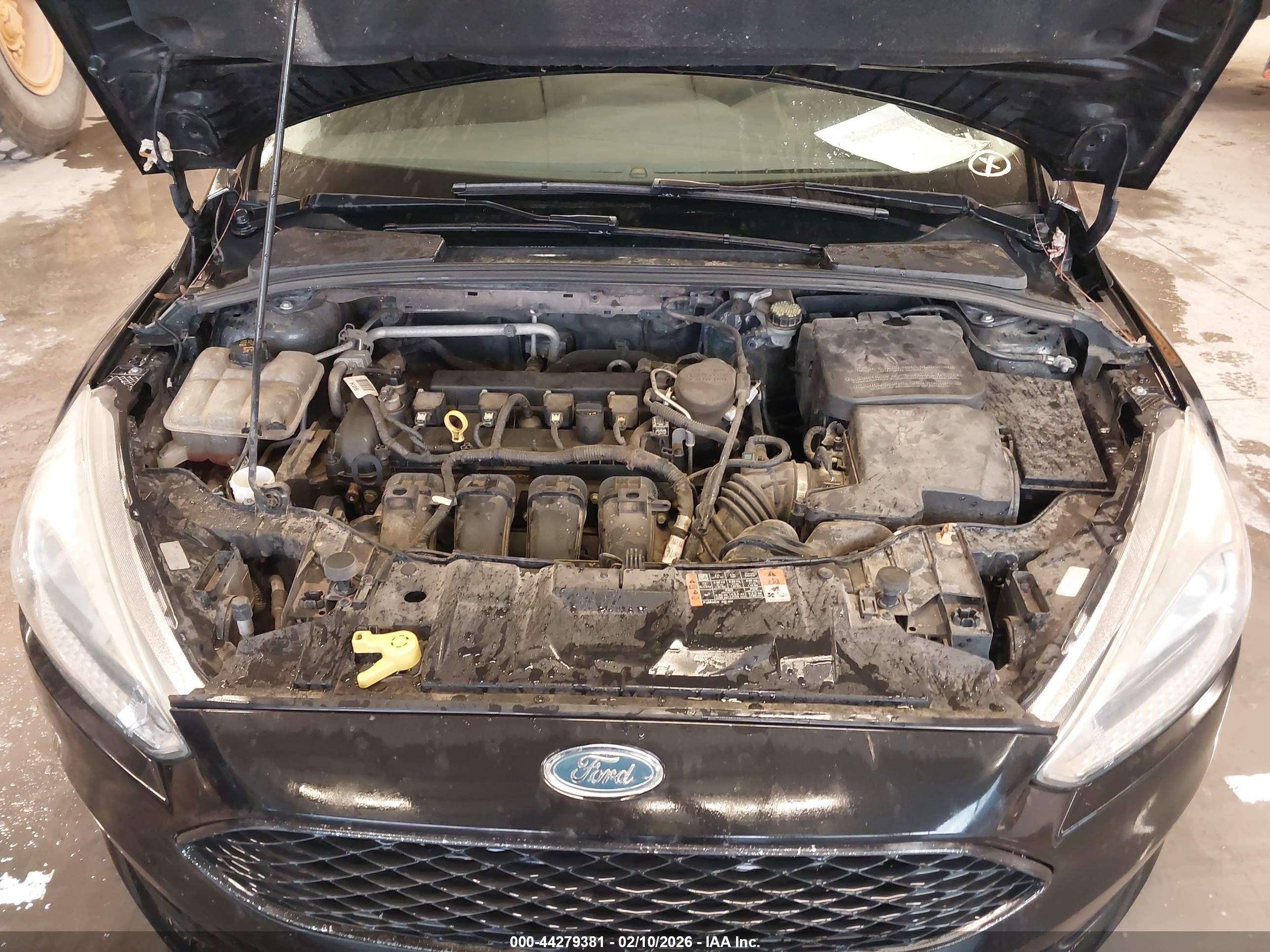 FORD FOCUS image 10