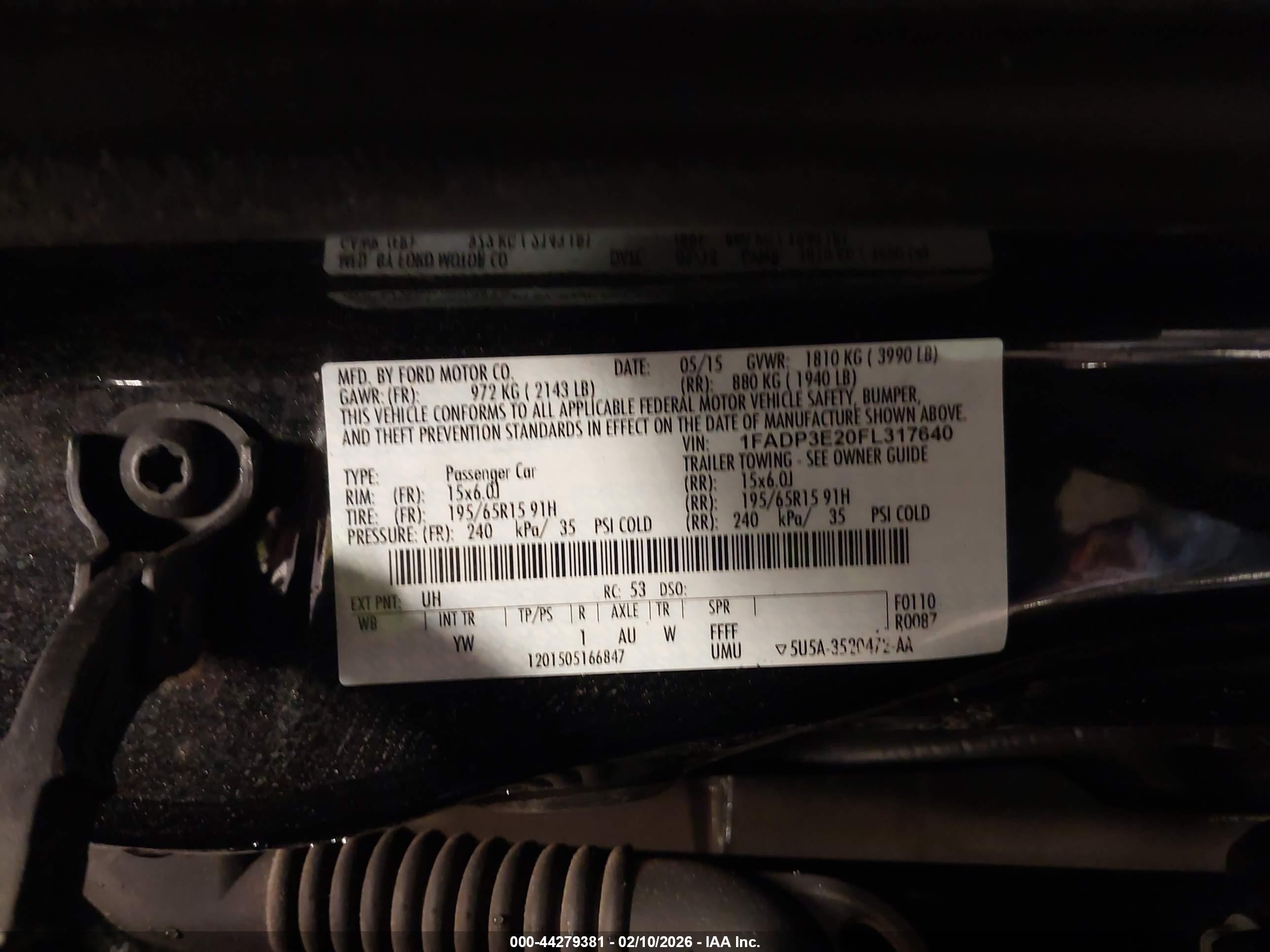 FORD FOCUS image 9