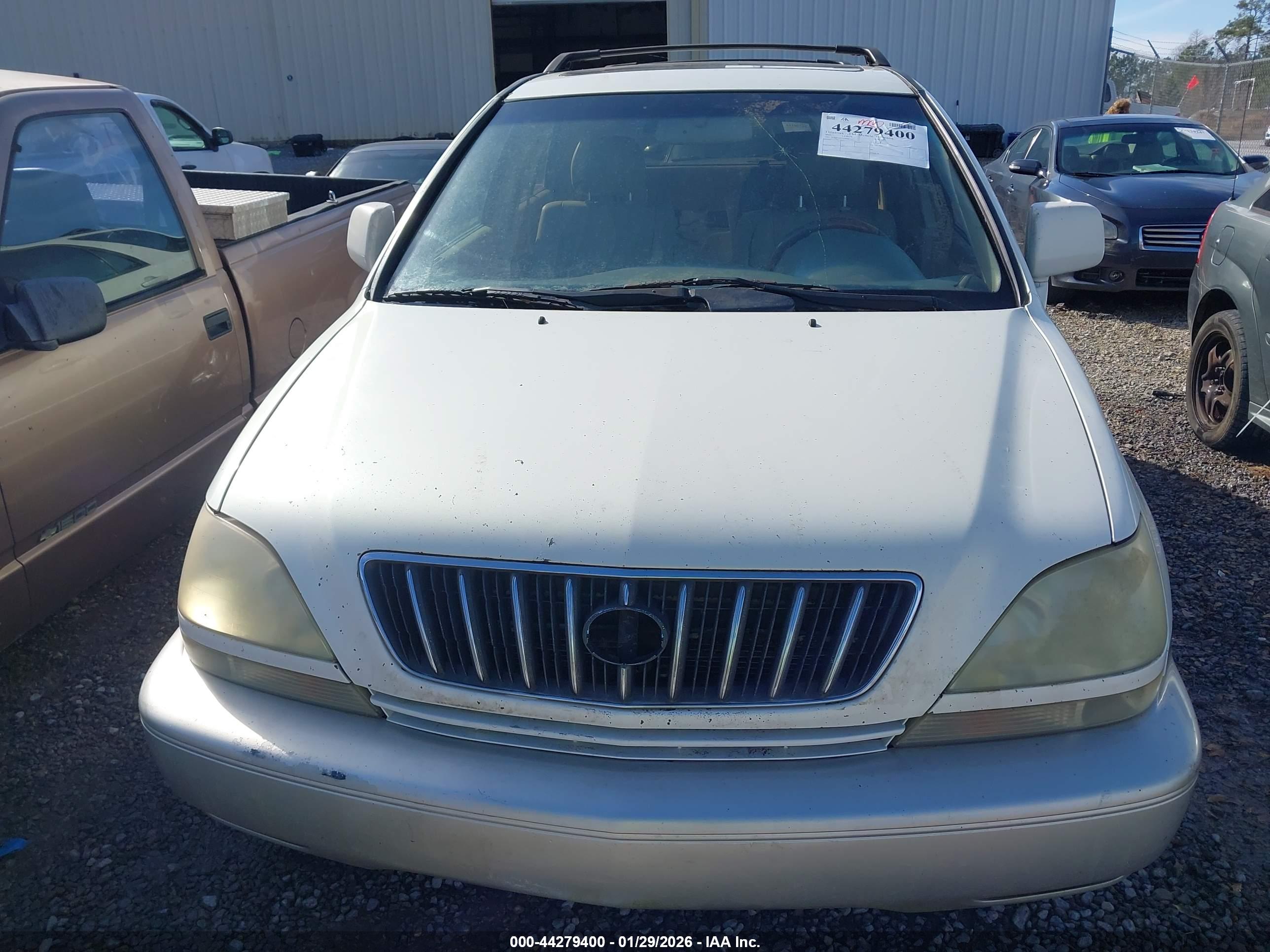 LEXUS RX image 10