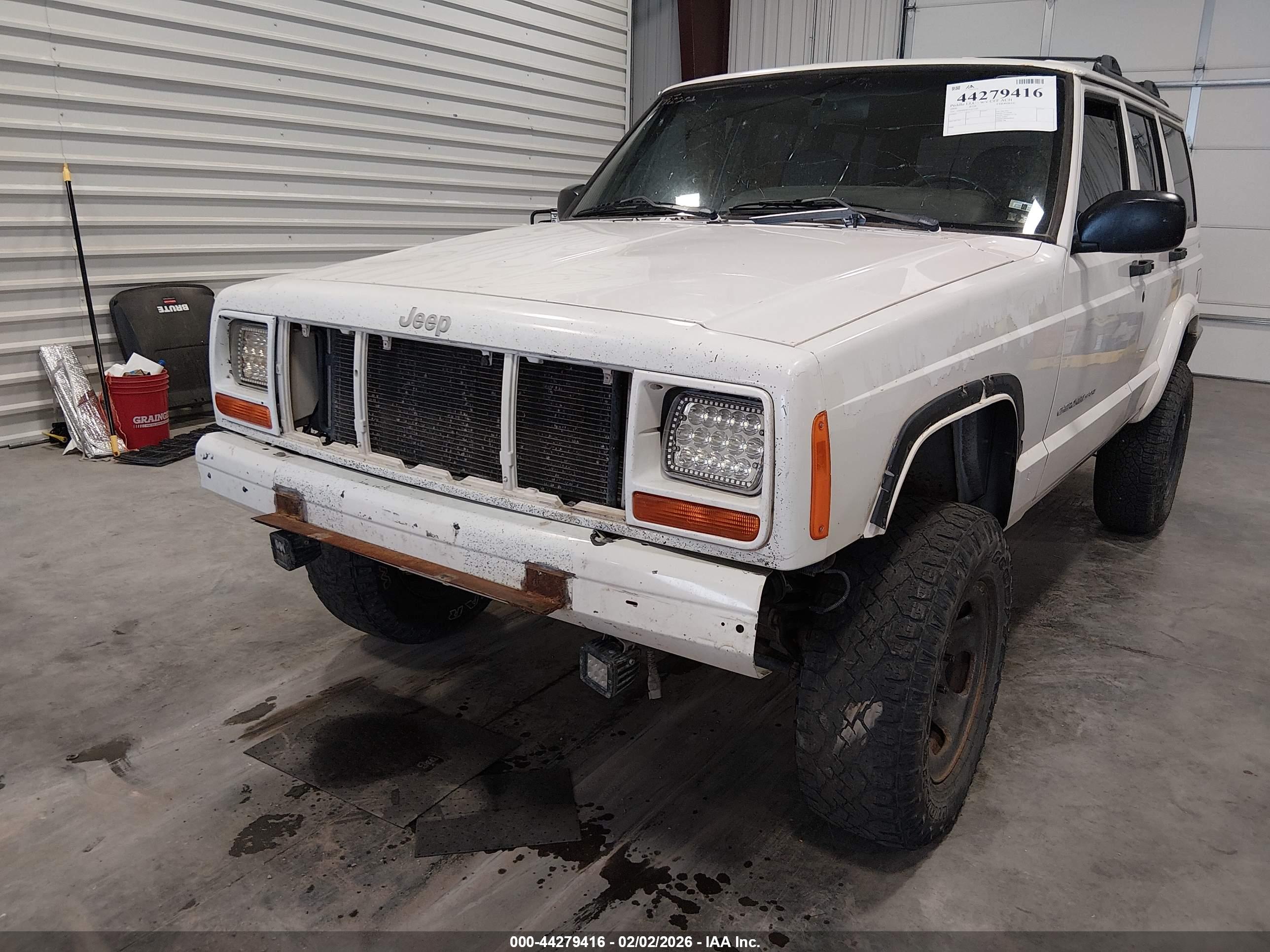 JEEP CHEROKEE image 6