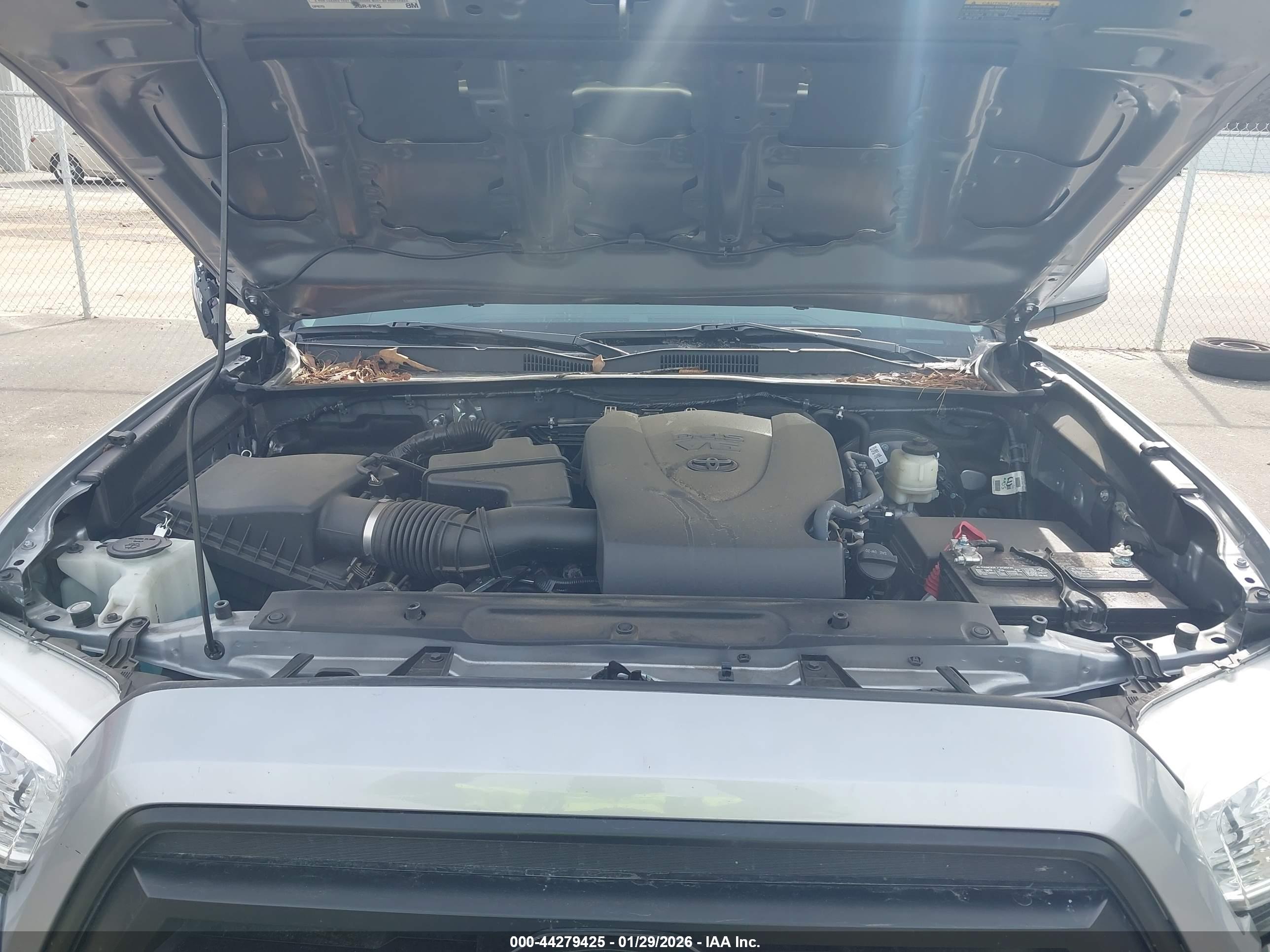 TOYOTA TACOMA image 10