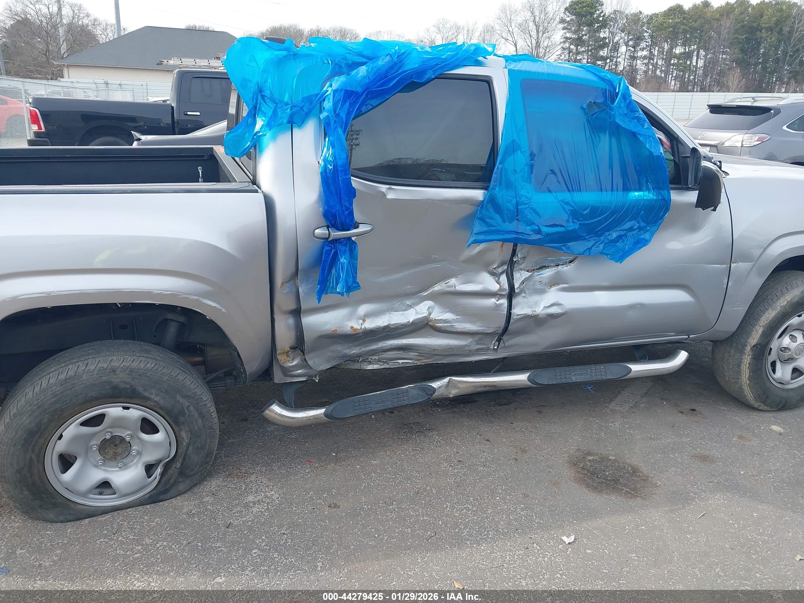 TOYOTA TACOMA image 6