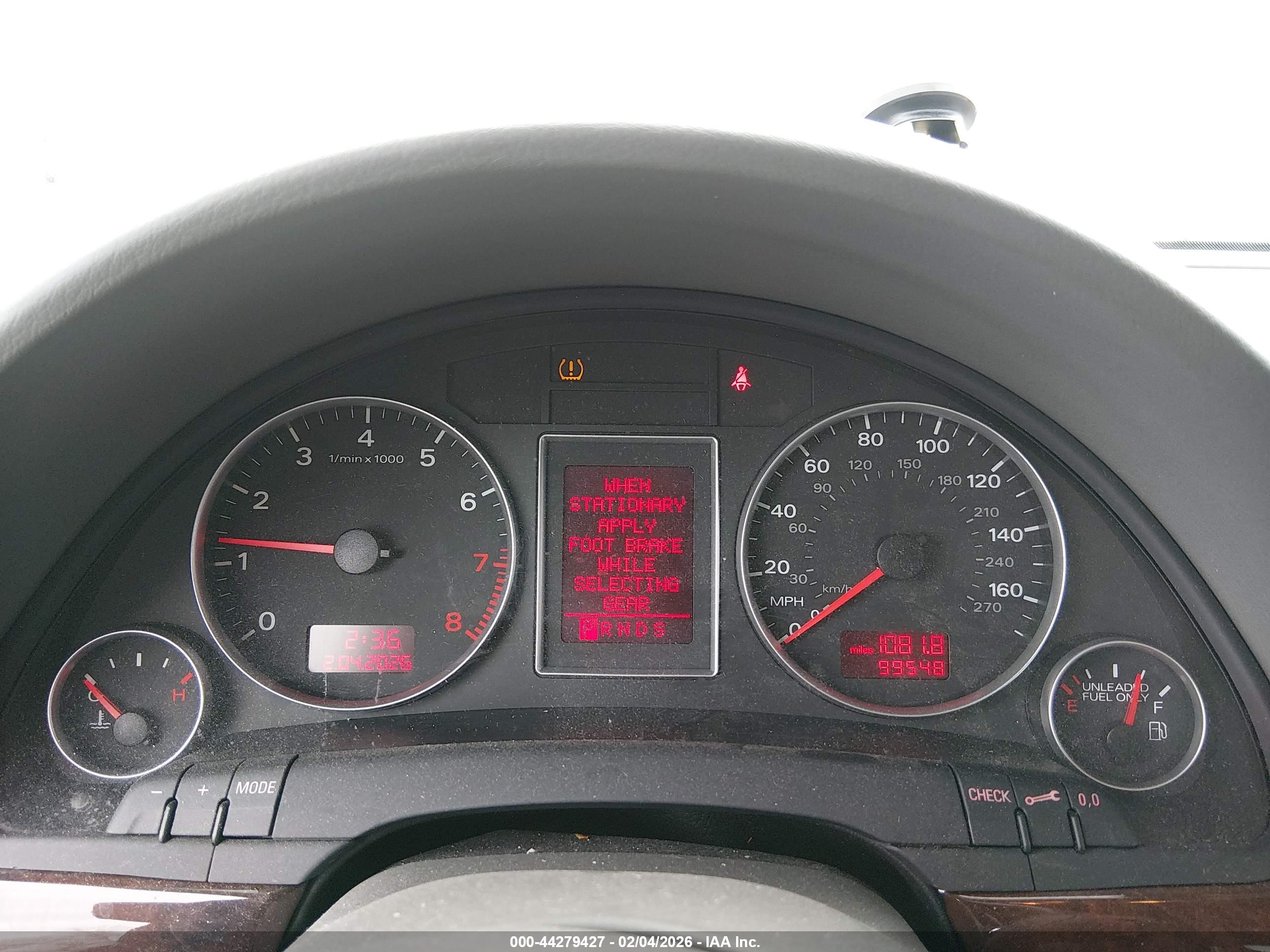 AUDI A4 image 7