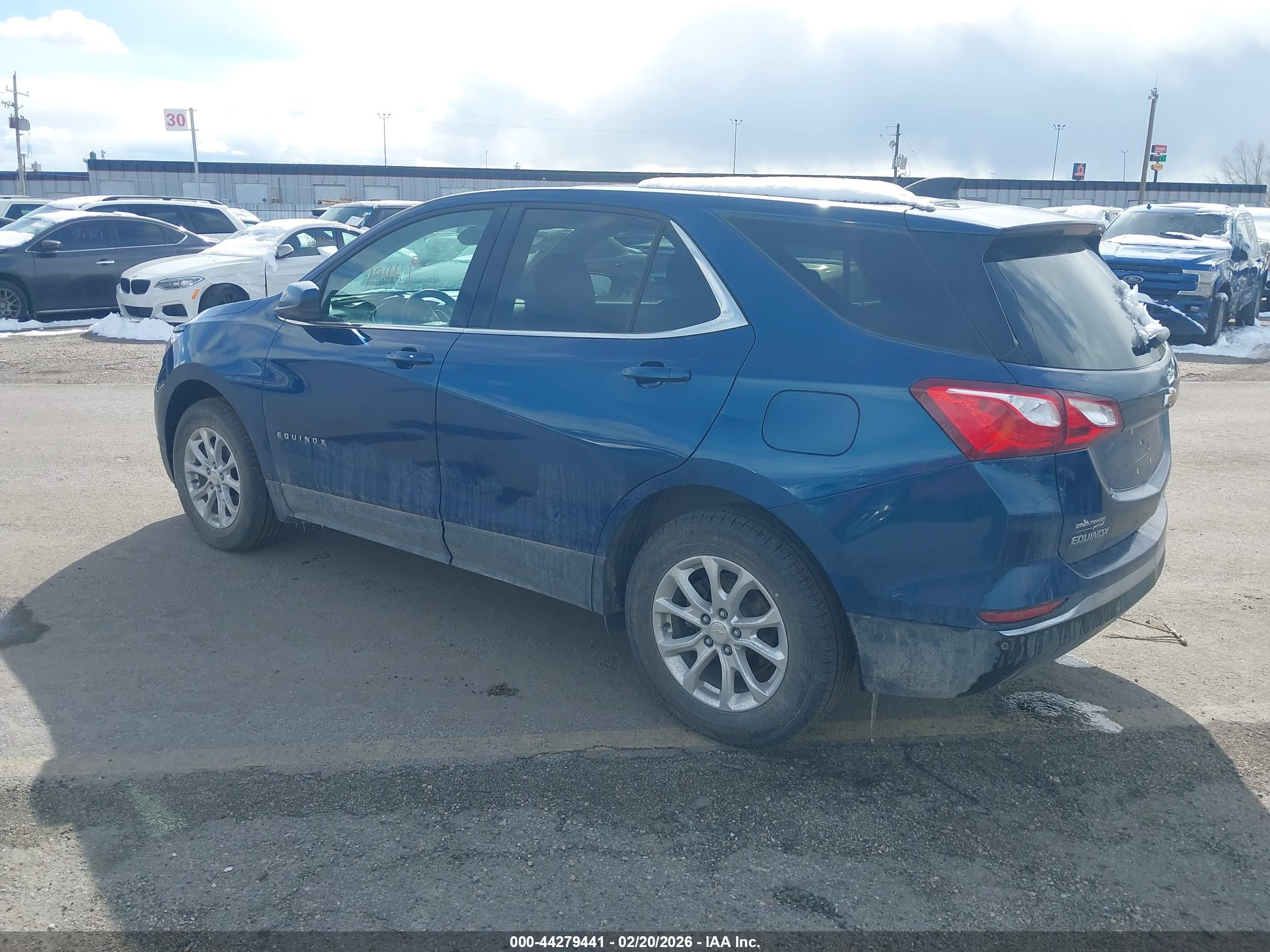 CHEVROLET EQUINOX image 3