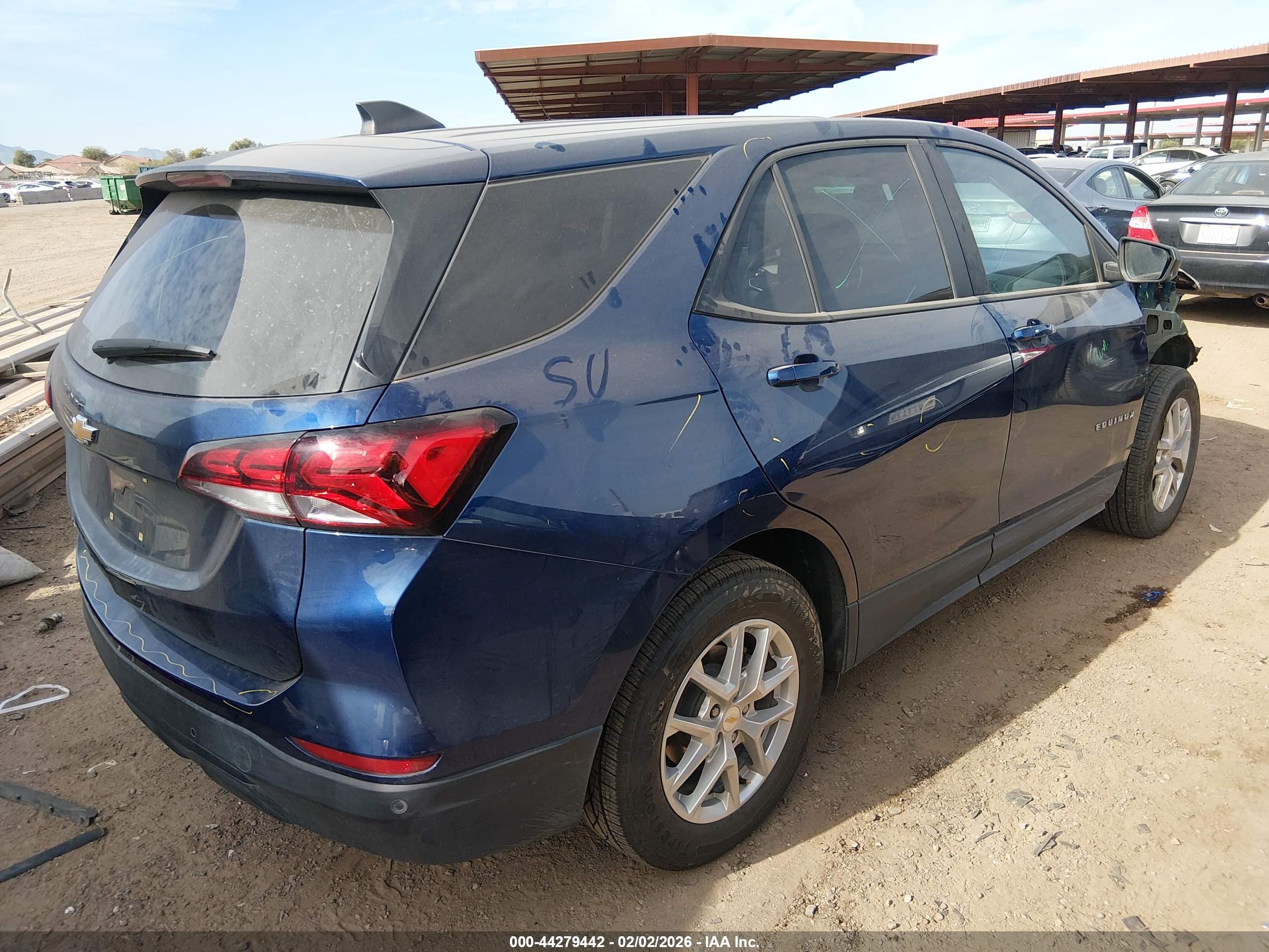CHEVROLET EQUINOX image 4