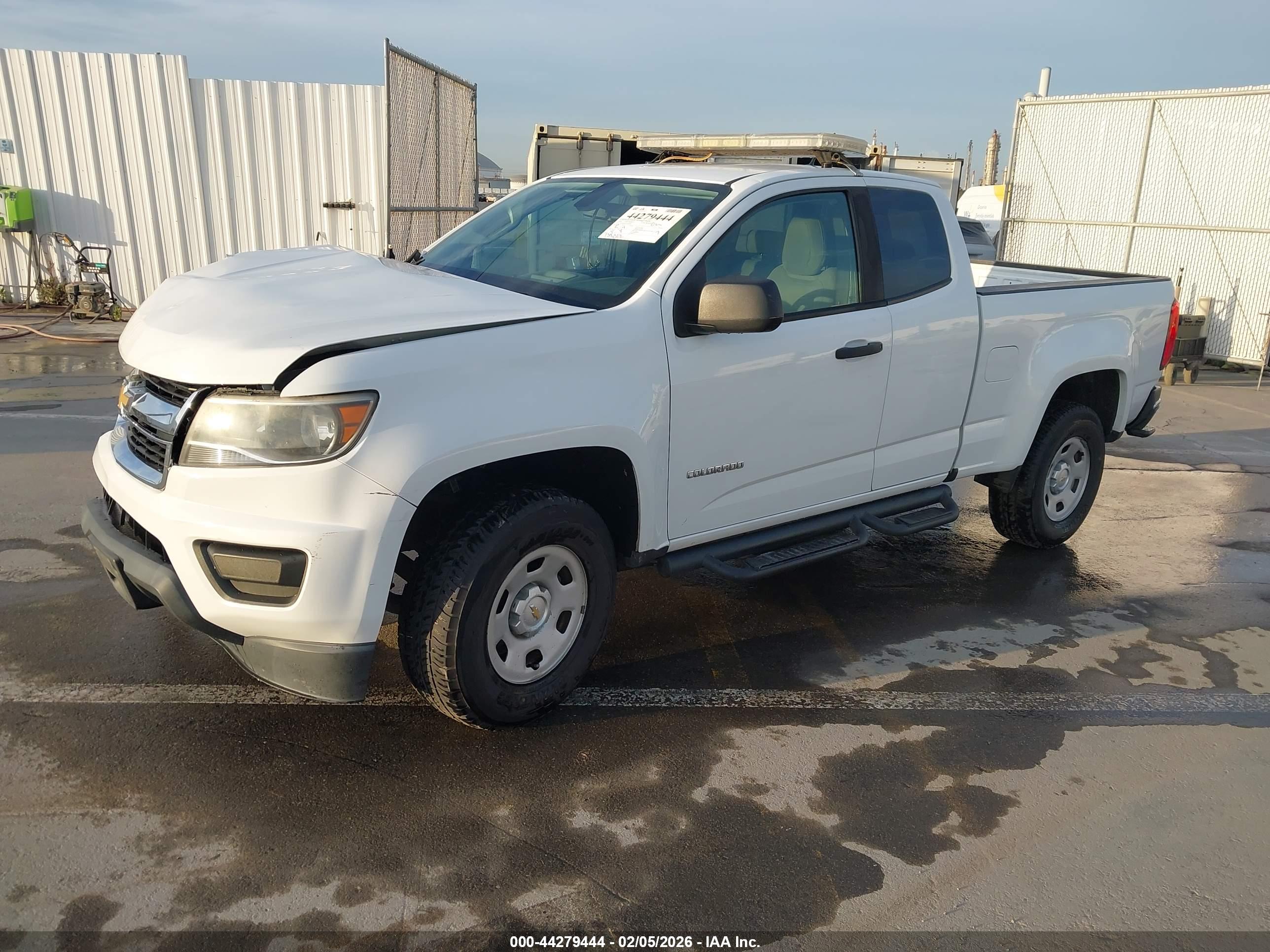 CHEVROLET COLORADO image 2