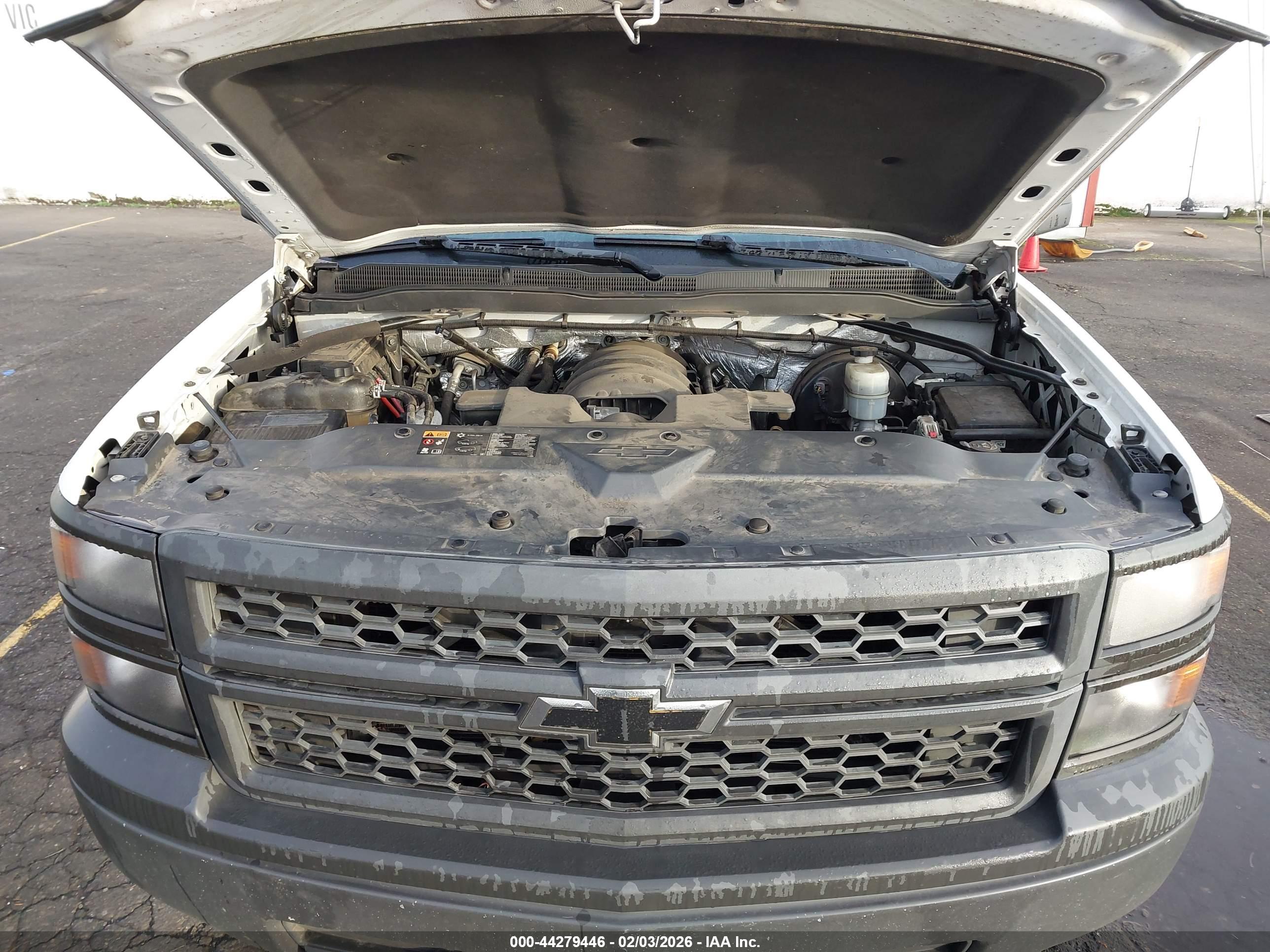 CHEVROLET SILVERADO image 10