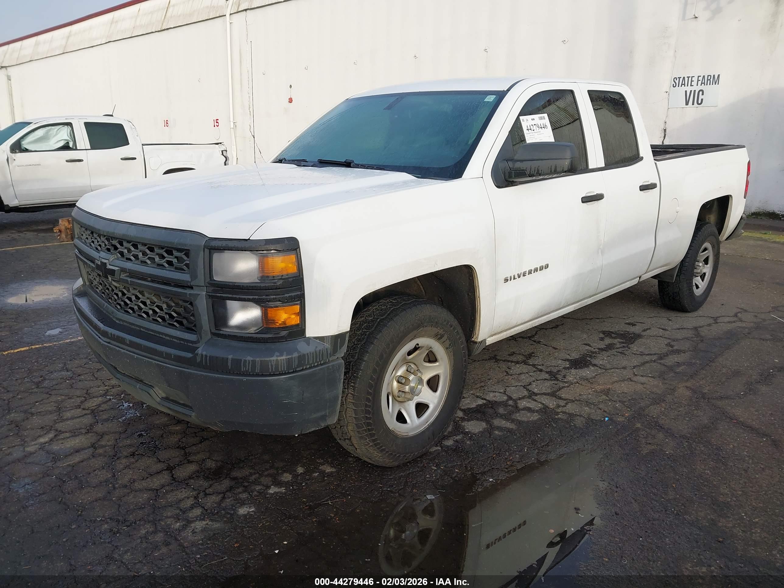 CHEVROLET SILVERADO image 2