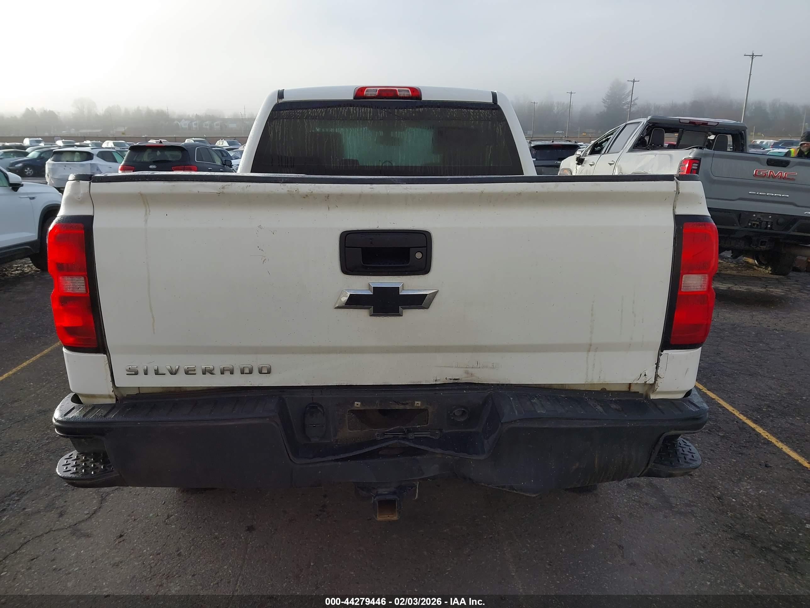 CHEVROLET SILVERADO image 6