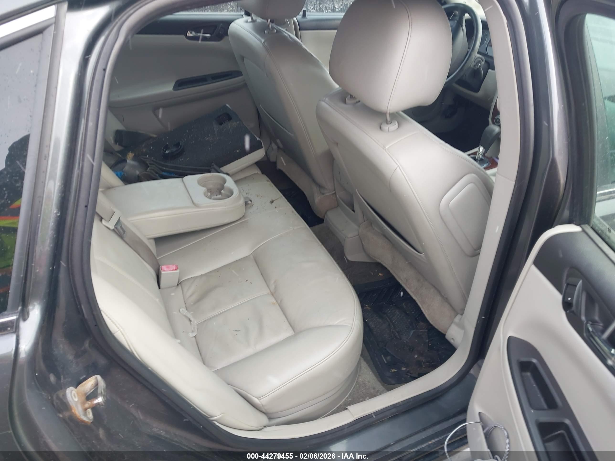 CHEVROLET IMPALA image 8