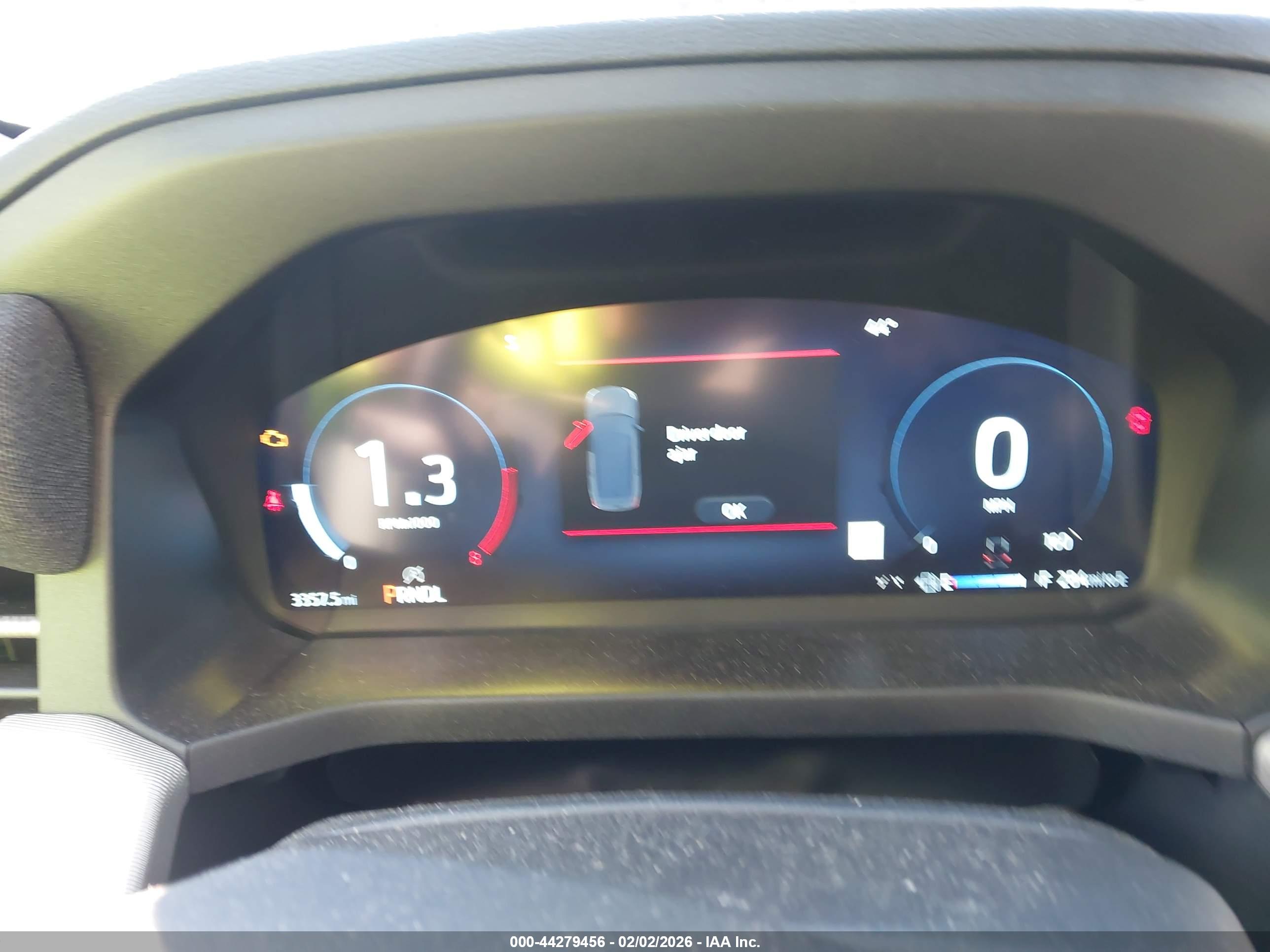FORD EXPLORER image 7
