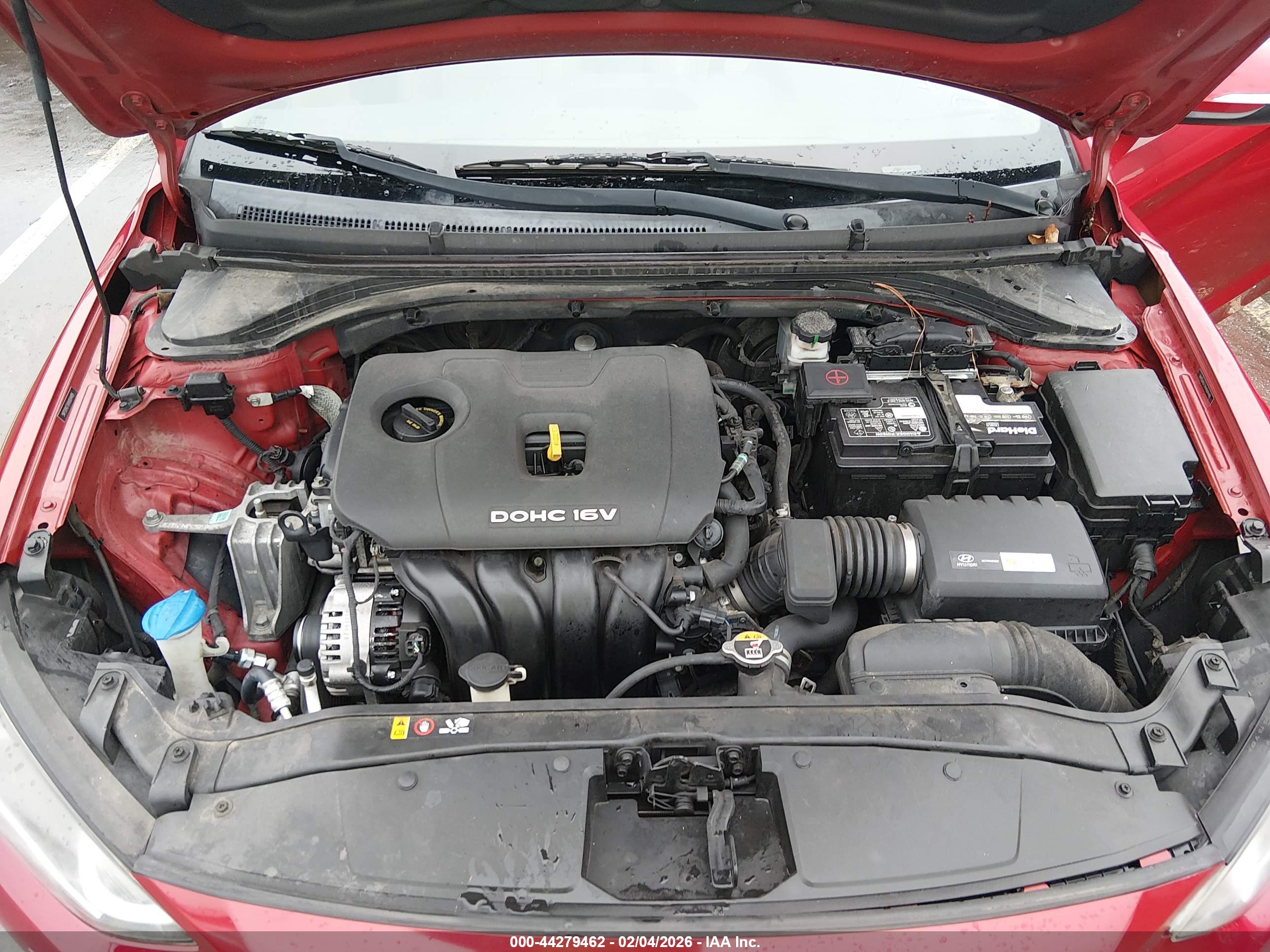 HYUNDAI ELANTRA image 10