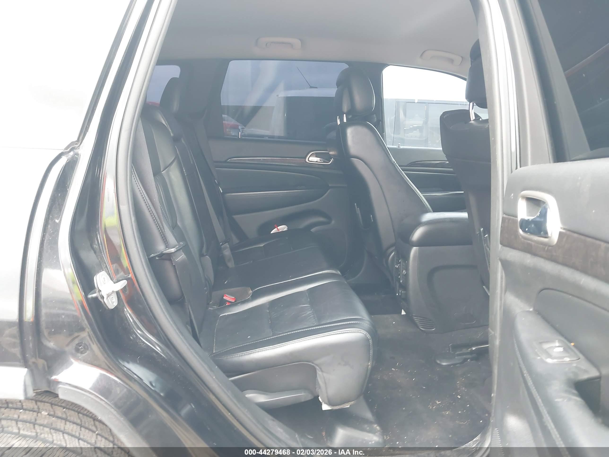 JEEP GRAND image 8