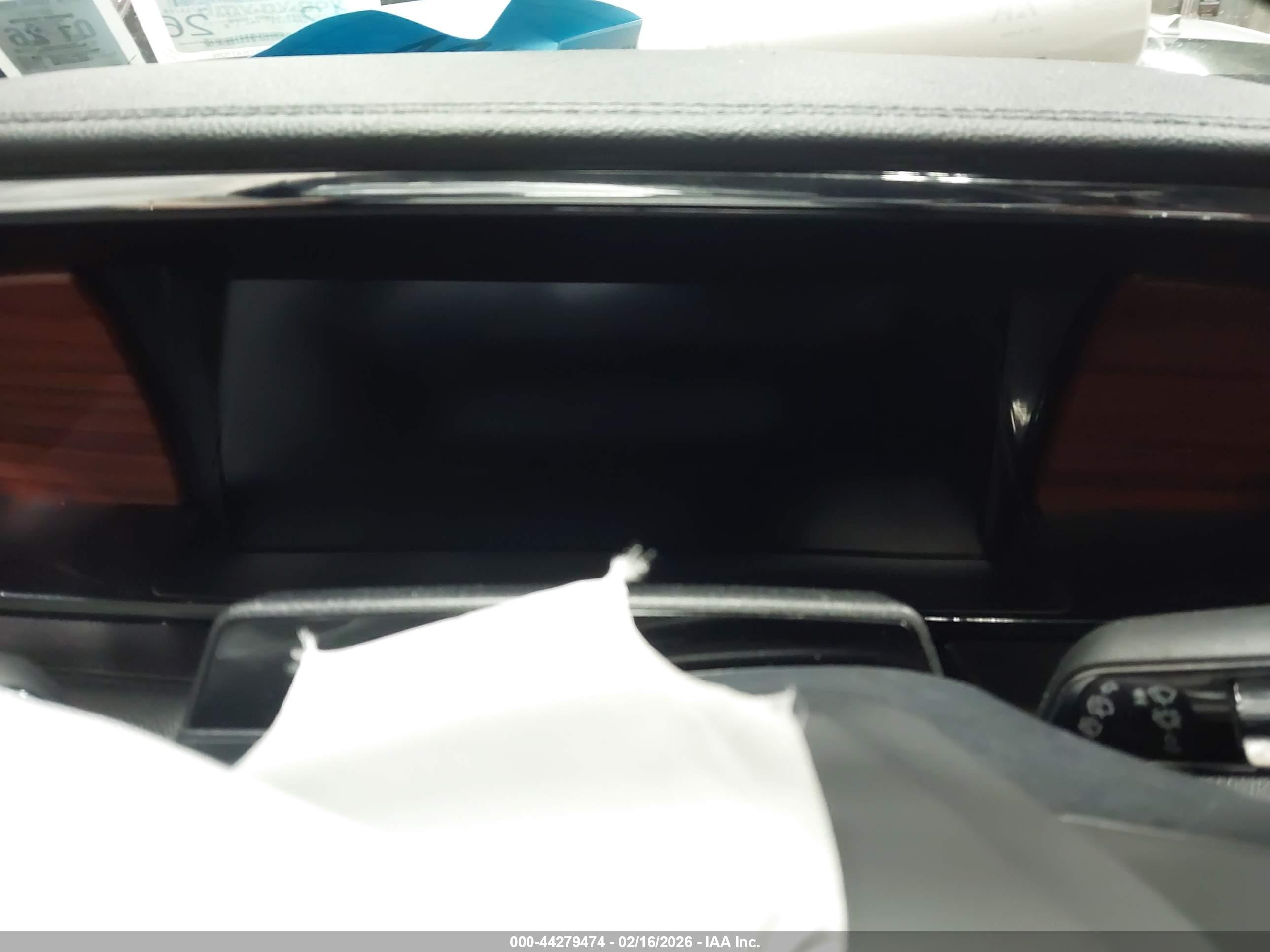 LINCOLN NAVIGATOR image 7