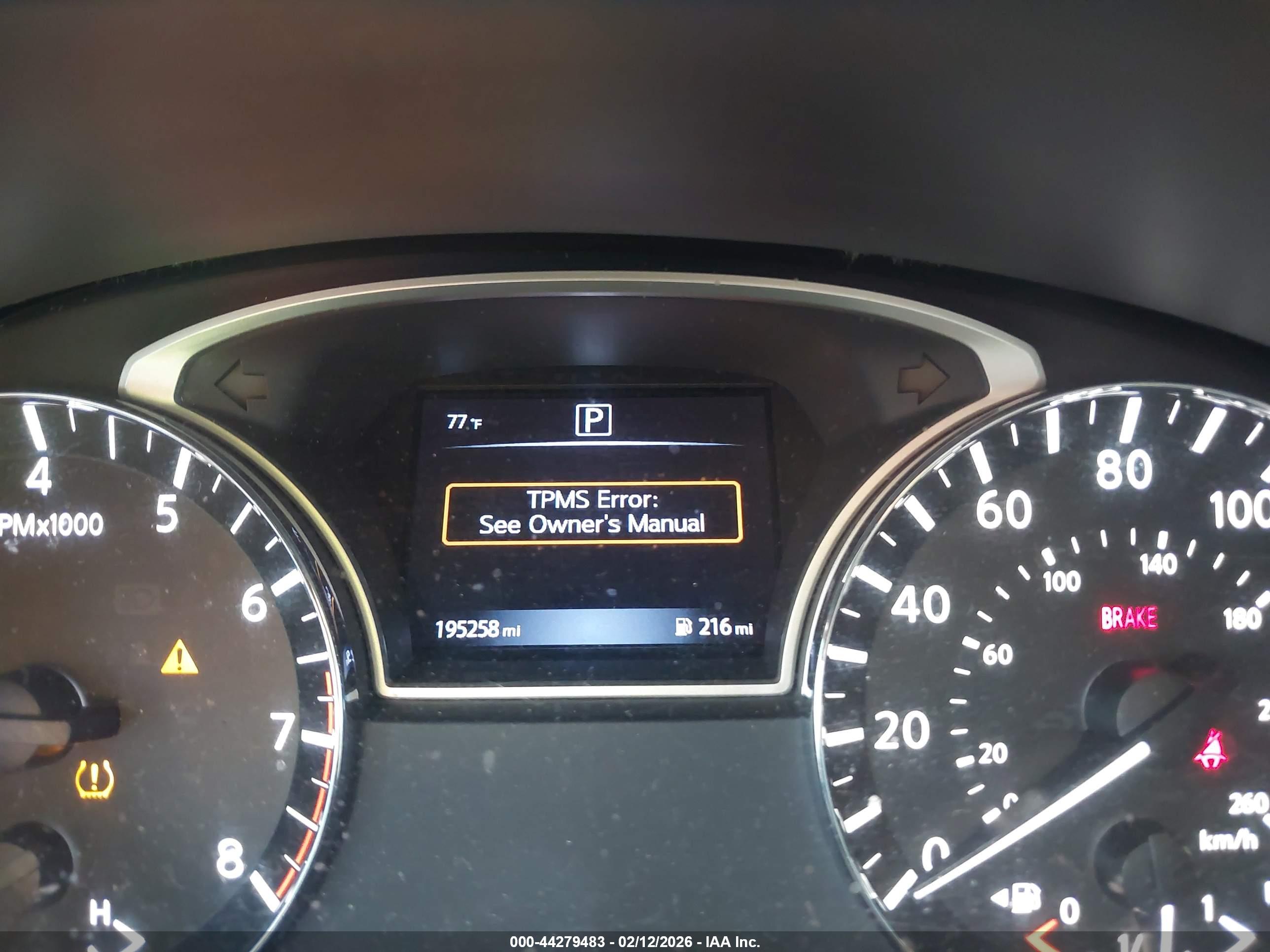NISSAN PATHFINDER image 7