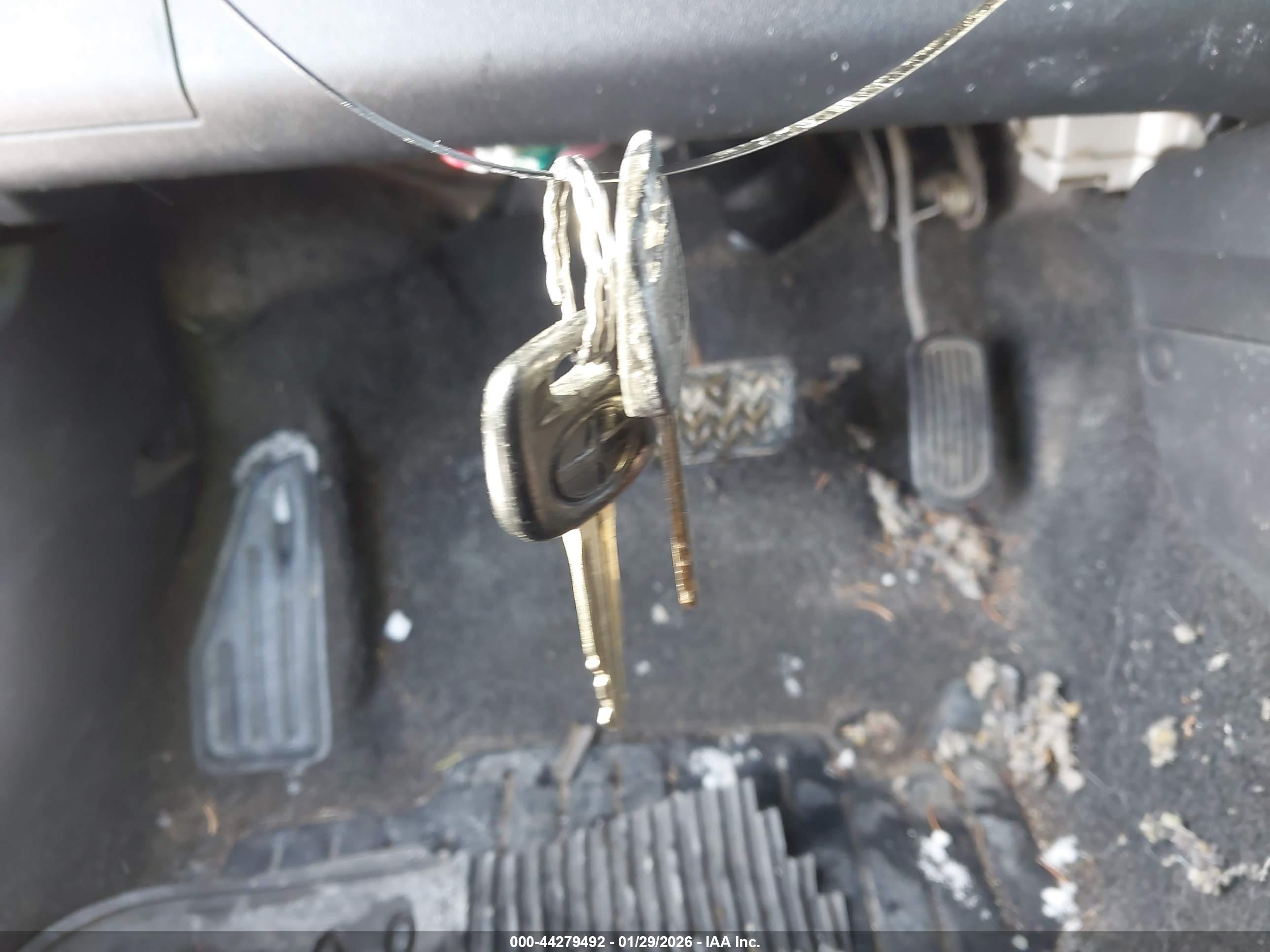 SCION XA image 11