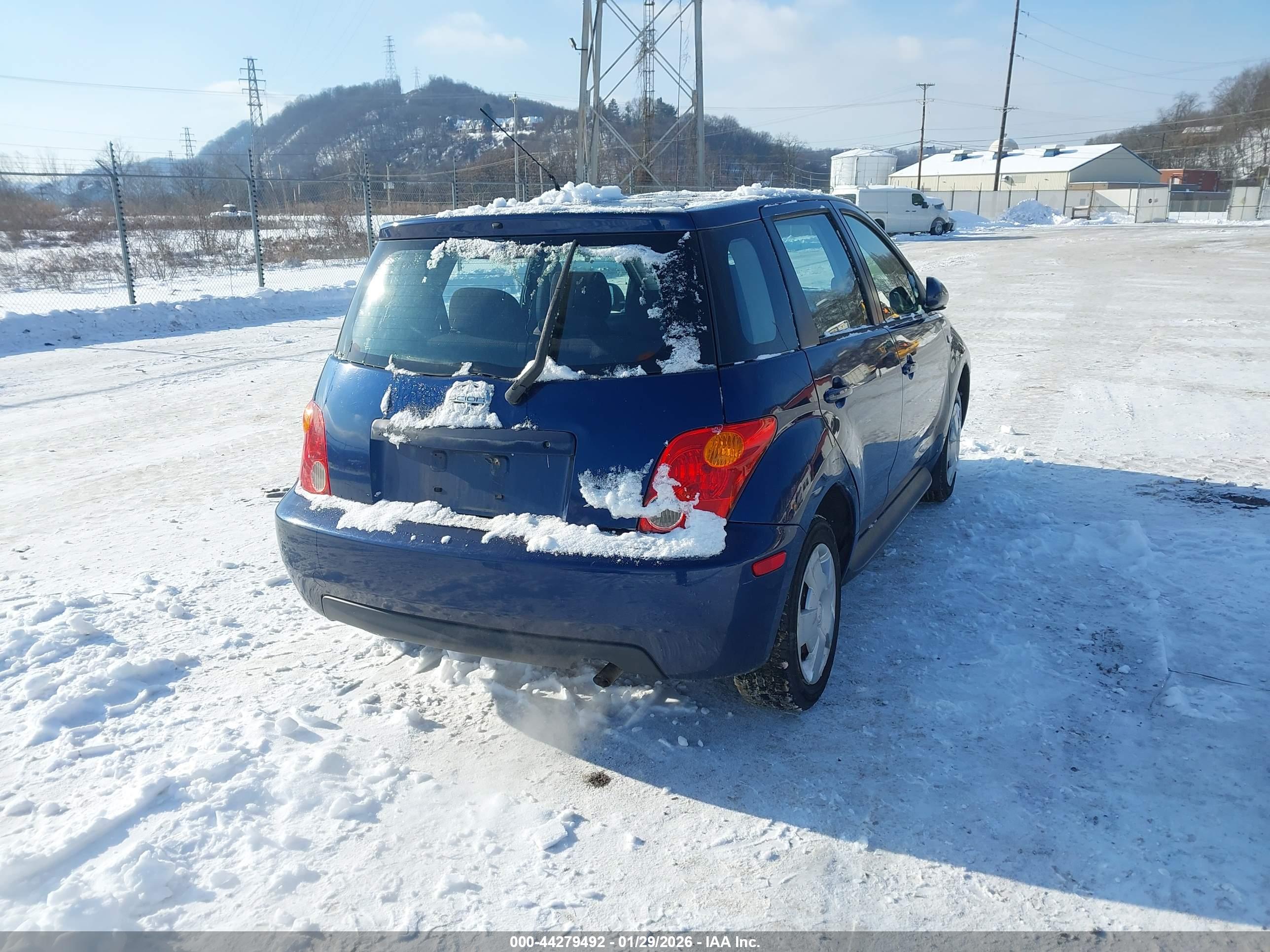 SCION XA image 4
