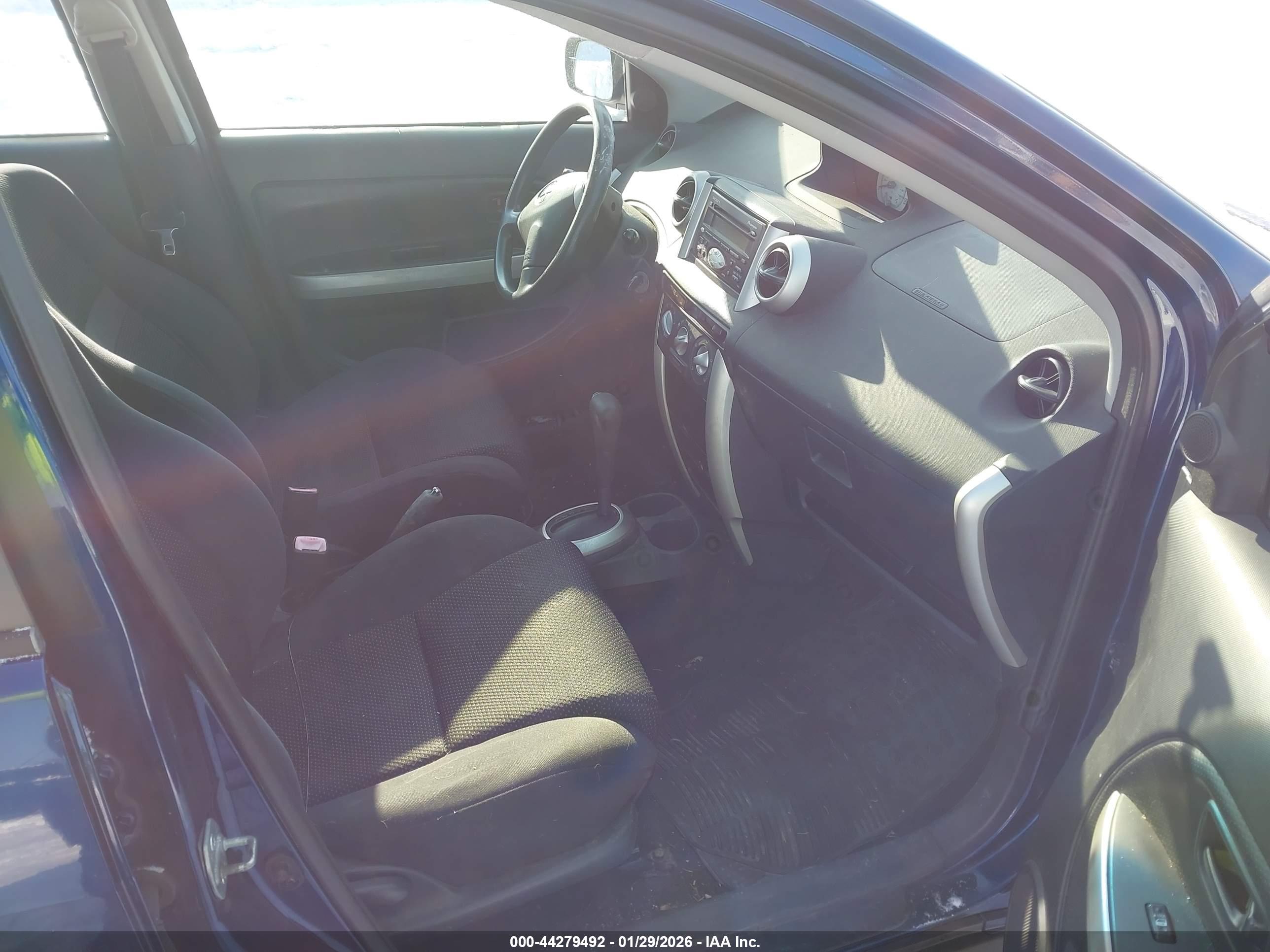 SCION XA image 5