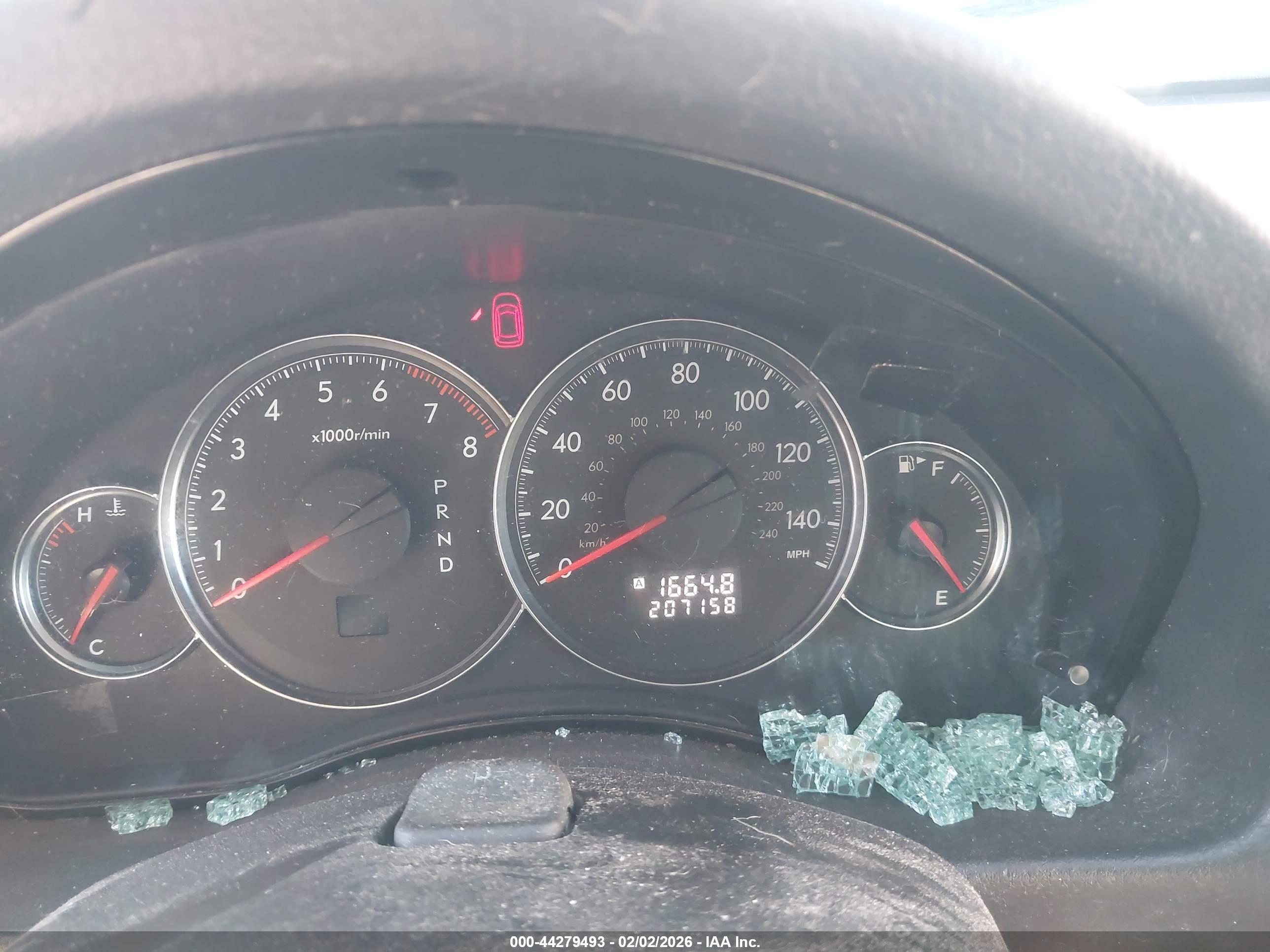 SUBARU OUTBACK image 7