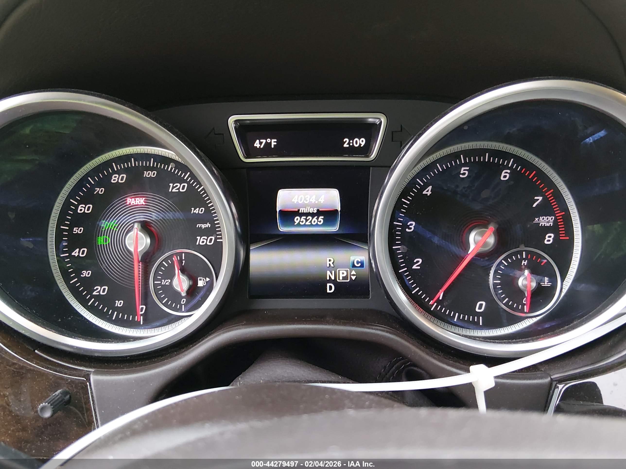 MERCEDES-BENZ GLS image 7