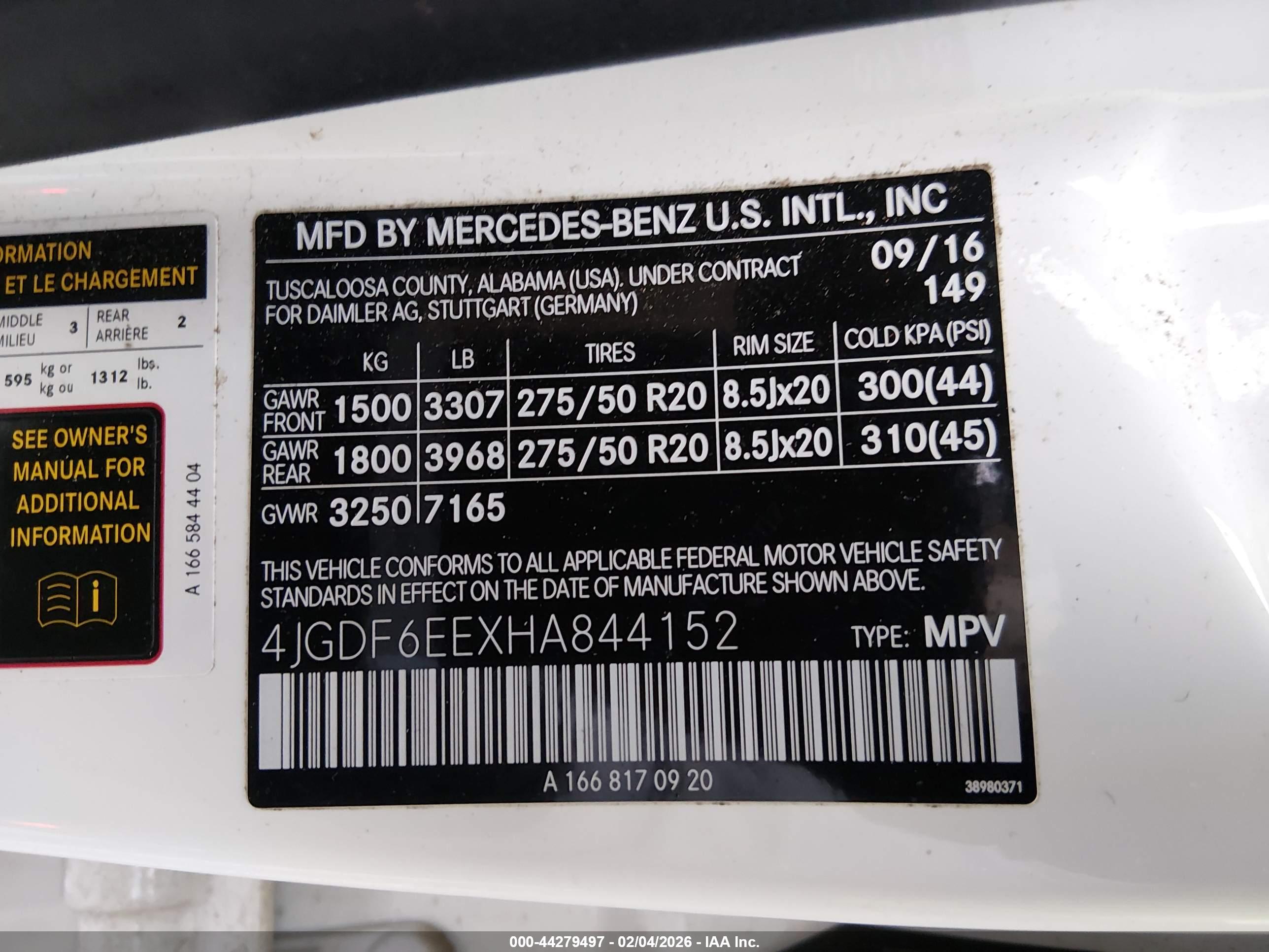 MERCEDES-BENZ GLS image 9
