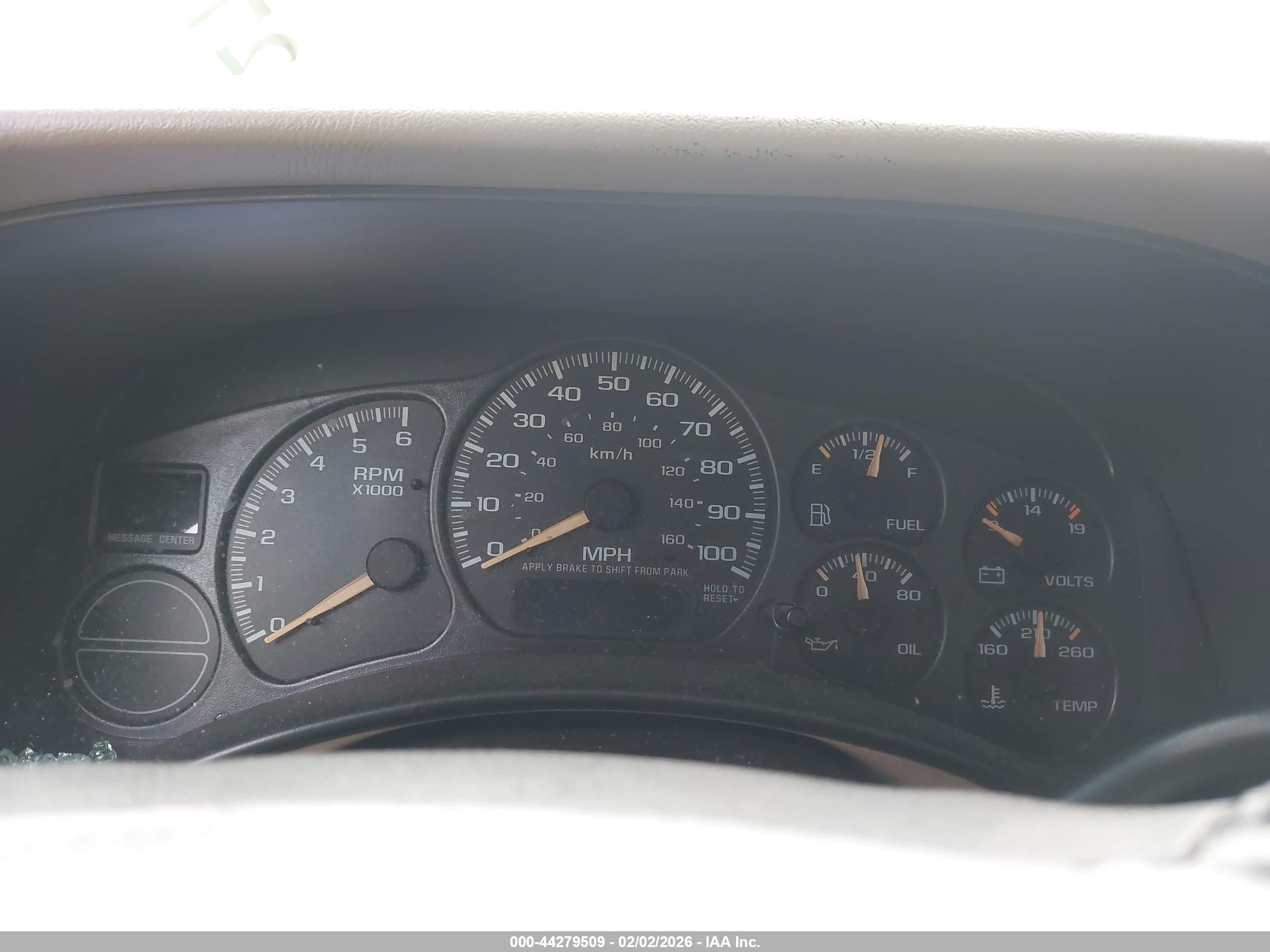 CHEVROLET TAHOE image 7