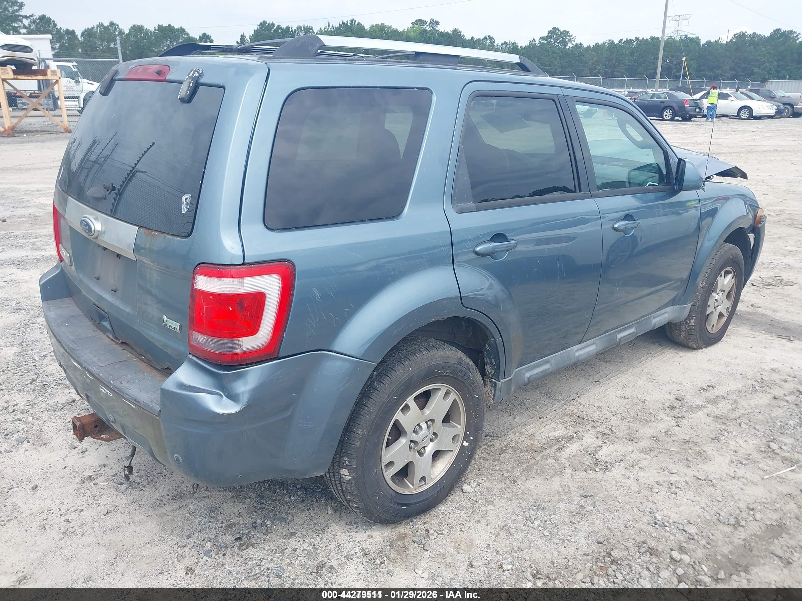 FORD ESCAPE image 4