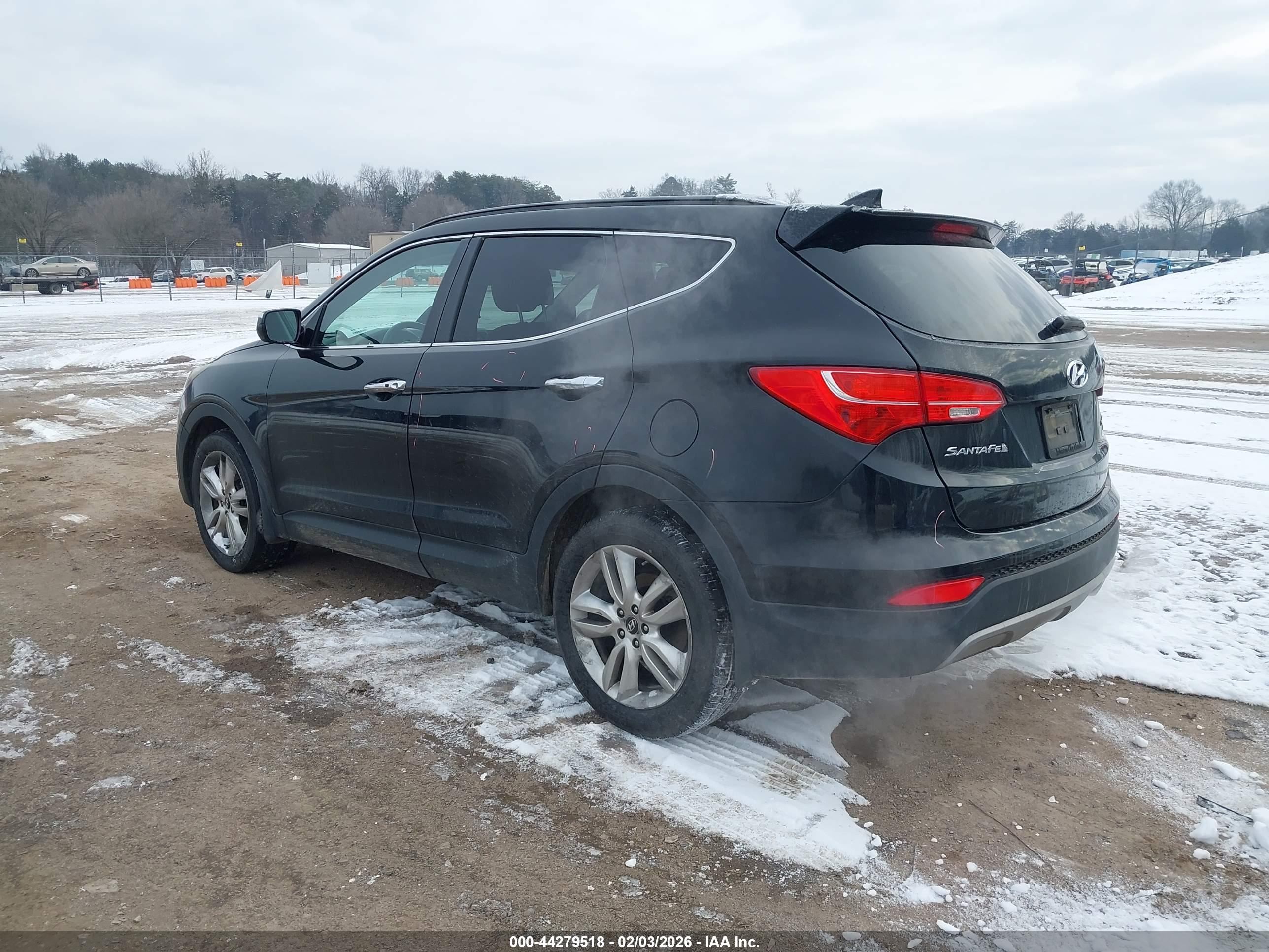 HYUNDAI SANTA image 3