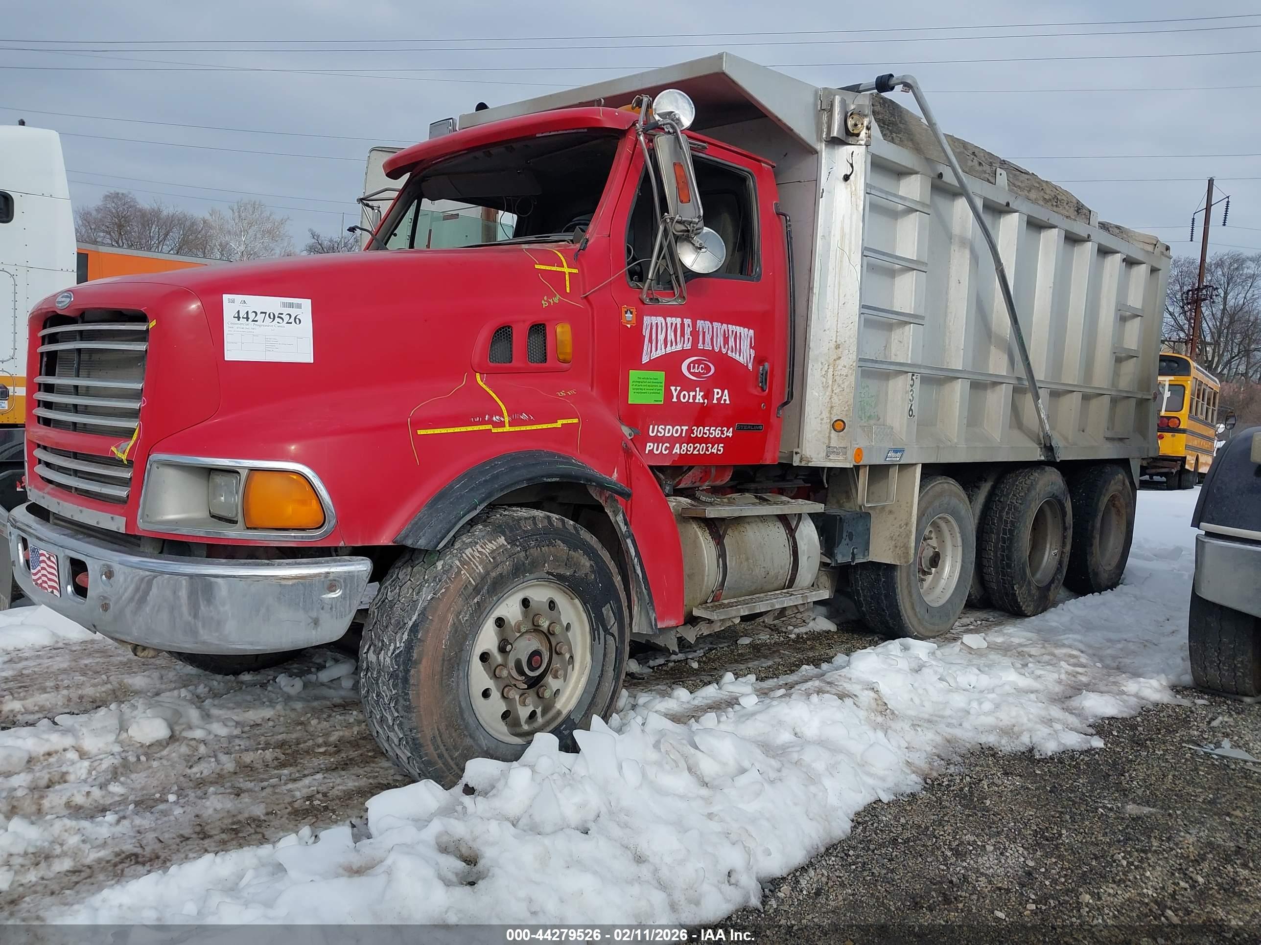 STERLING TRUCK image 2