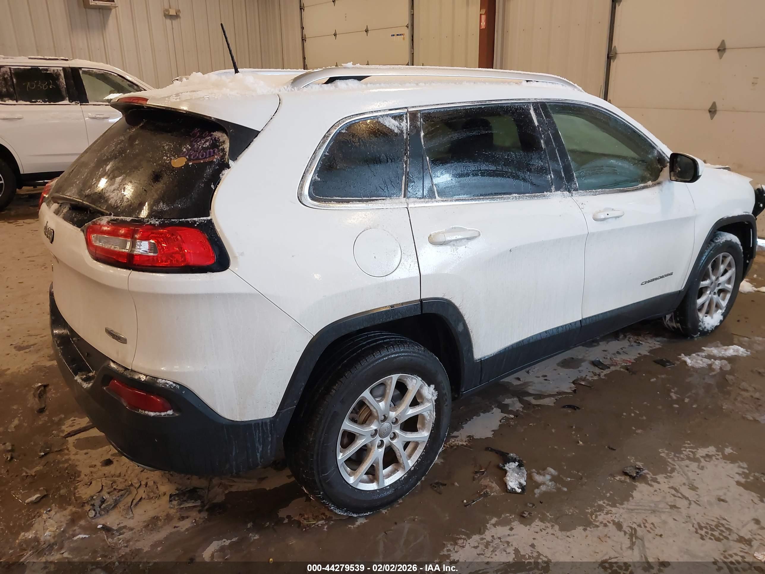 JEEP CHEROKEE image 4