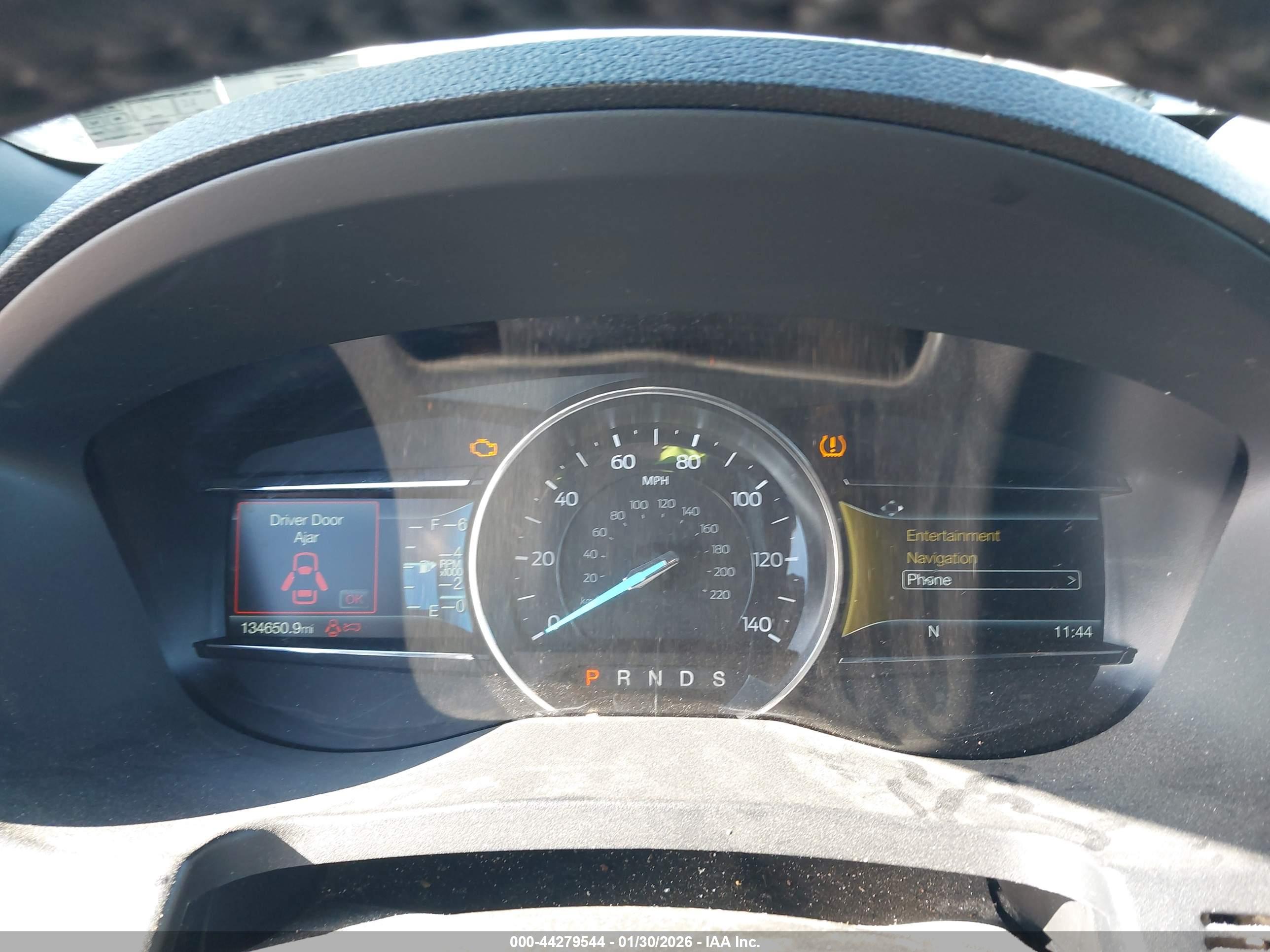 FORD EXPLORER image 7