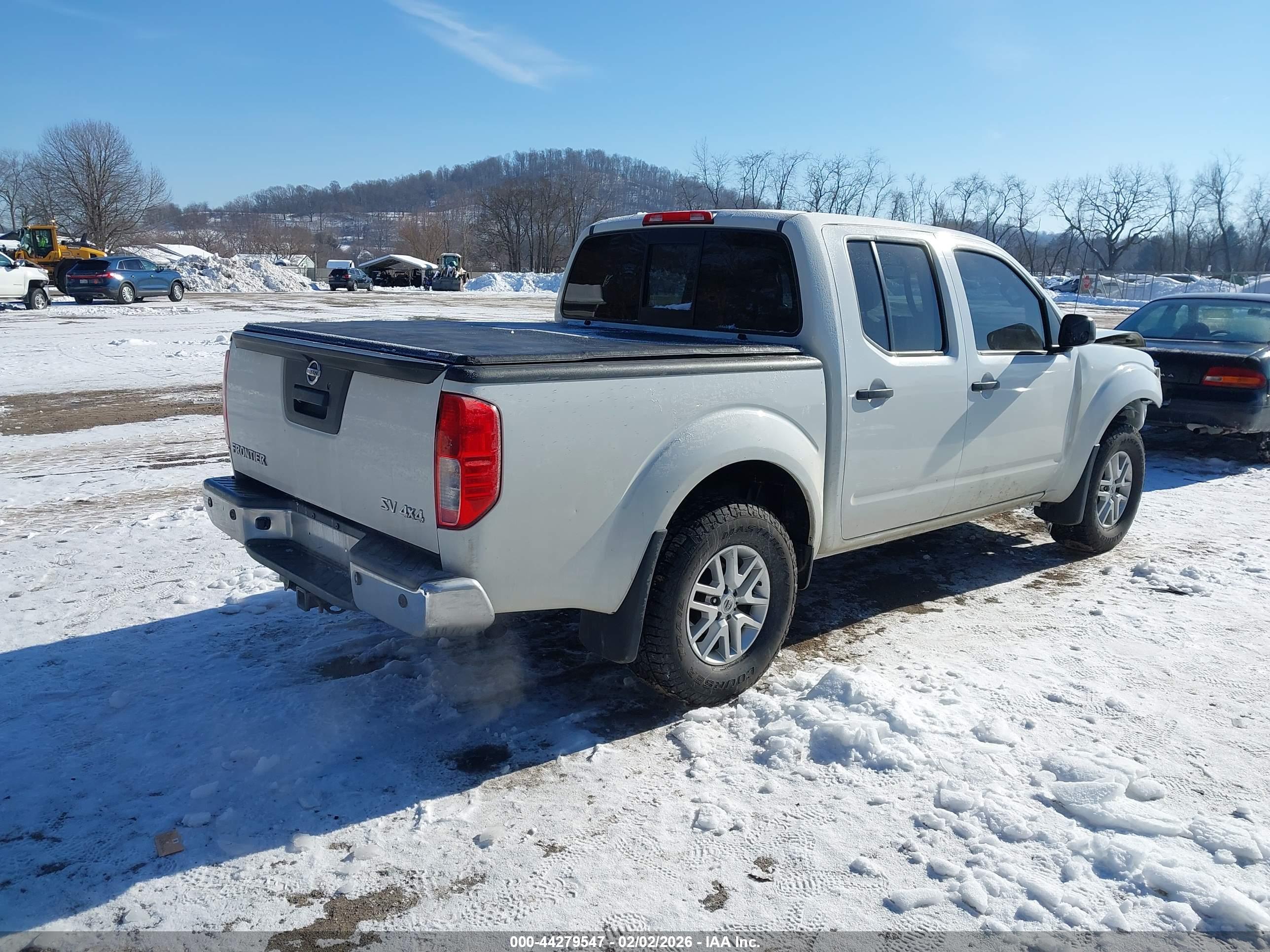 NISSAN FRONTIER image 4